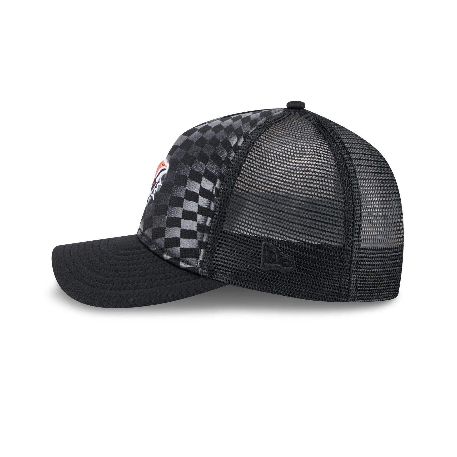 Miami Marlins Gradient Raceway 9FORTY M-Crown A-Frame Trucker Hat Male Product Image
