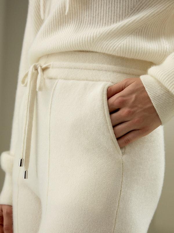 Fluid Cashmere Sweatpants Product Image