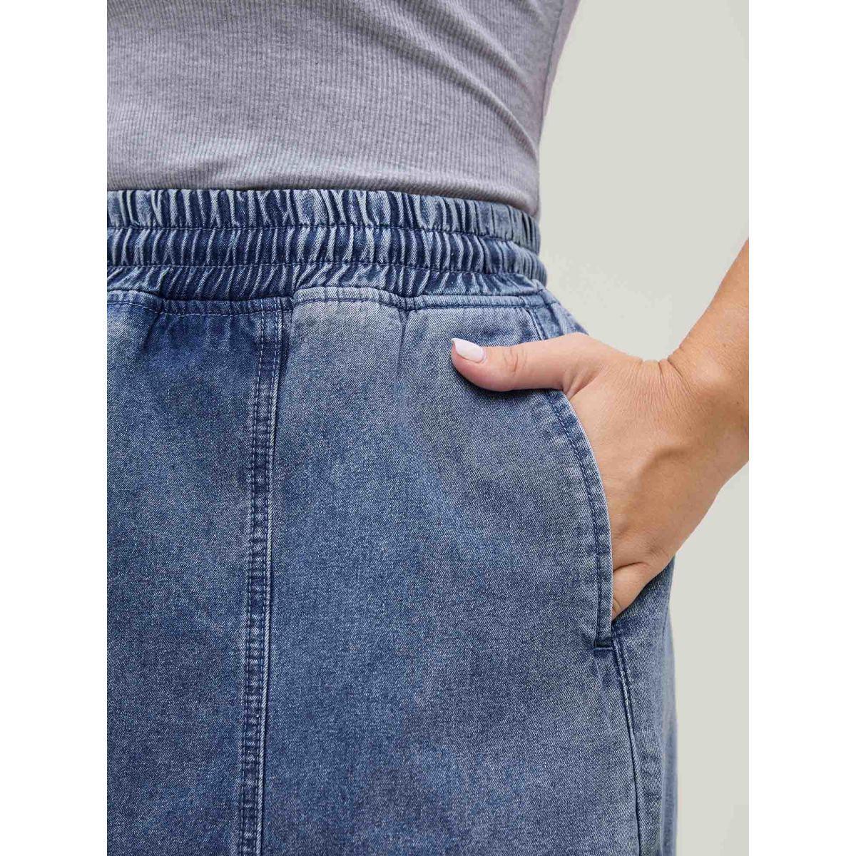 Plus Size Pull-On Drawstring Denim Skort Women Midblue No stretch Everyday-Casual Slanted pocket Denim Shorts BloomChic 28/5X Product Image