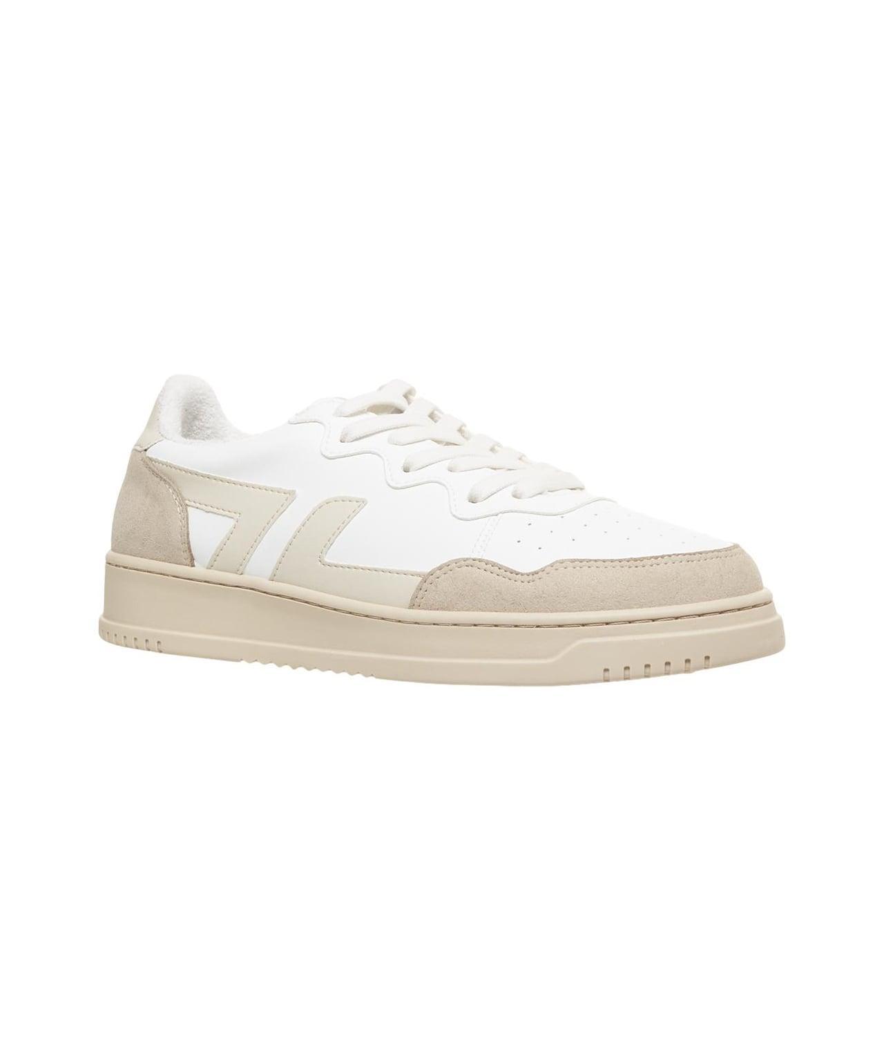 Sneakers 'Beta' Product Image