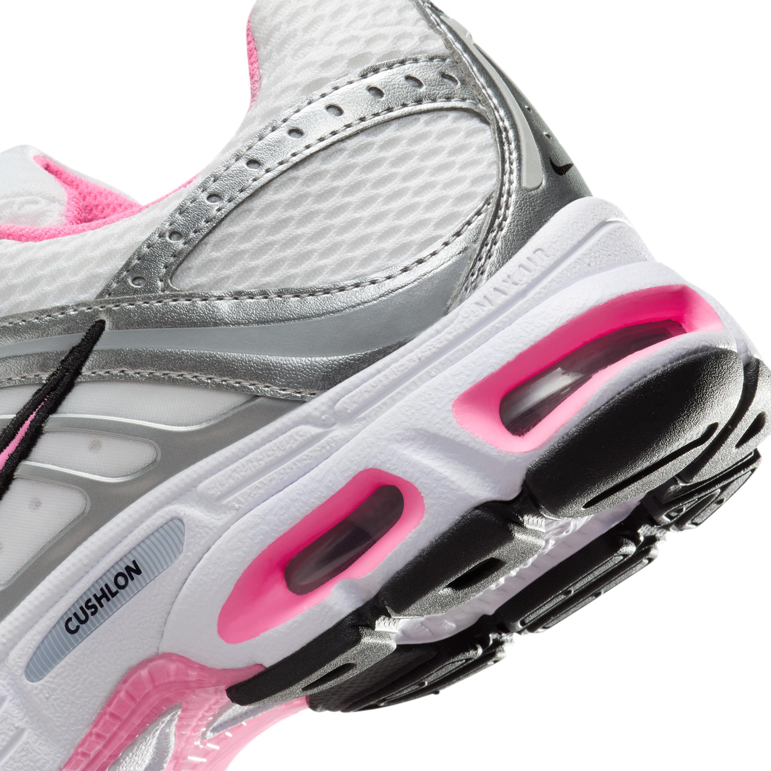 Nike Women's Air Max Moto 2K Shoes Product Image