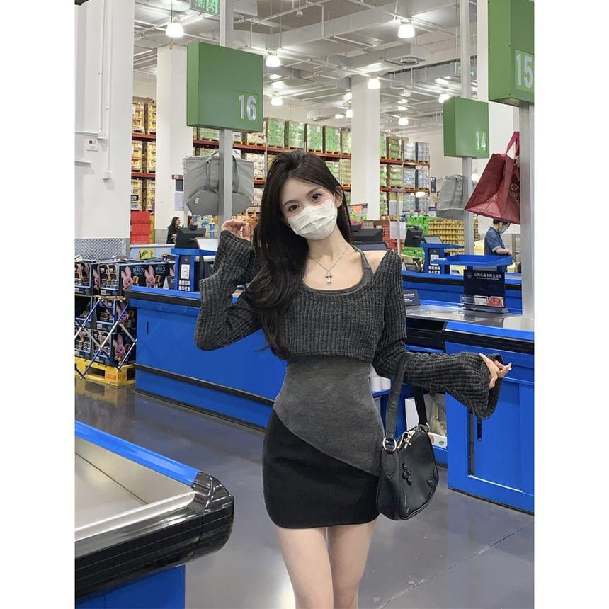 Set: Halter Neck Plain Cami Top + Scoop Neck Plain Crop Sweater Product Image