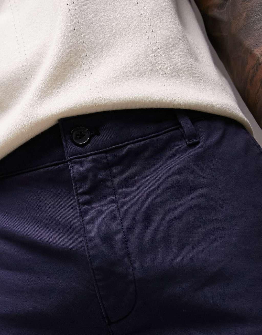 Topman skinny chino short in navy  Product Image
