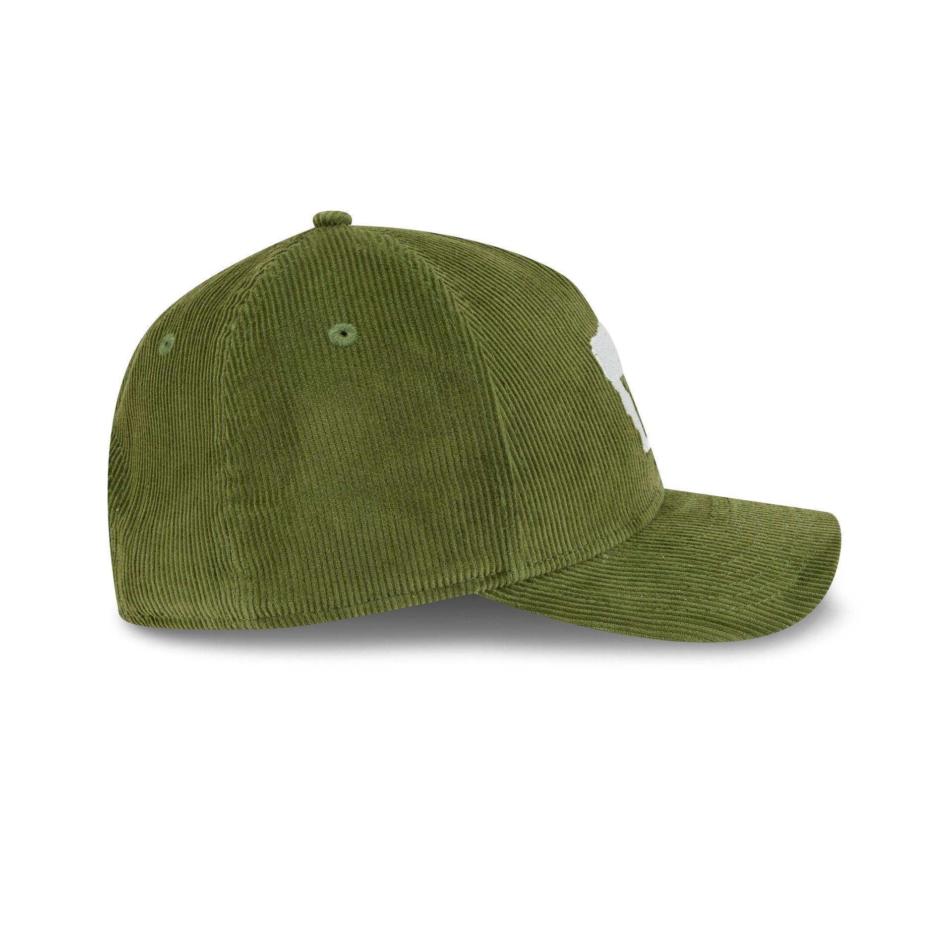 Pumas Olive Corduroy 9FORTY M-Crown Snapback Hat Male Product Image