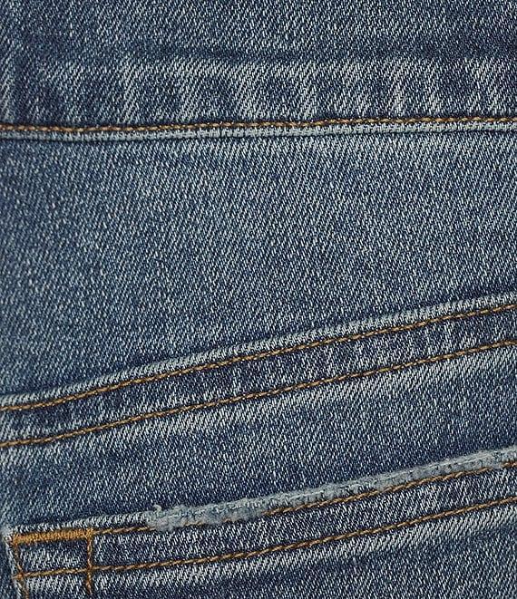 Cremieux Premium Denim Straight Fit Light Blue Stretch Jeans Product Image