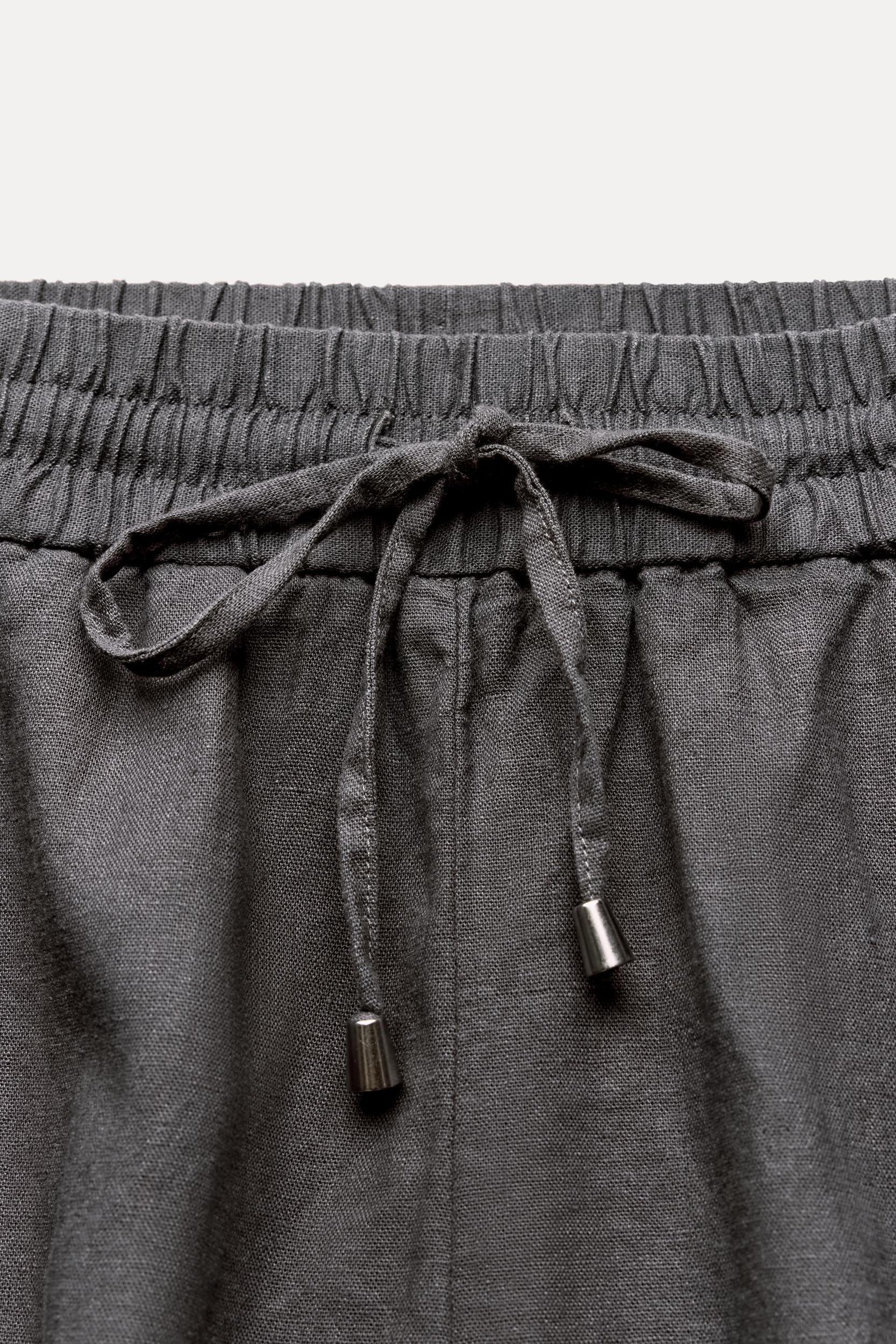 LINEN BLEND SHORTS Product Image