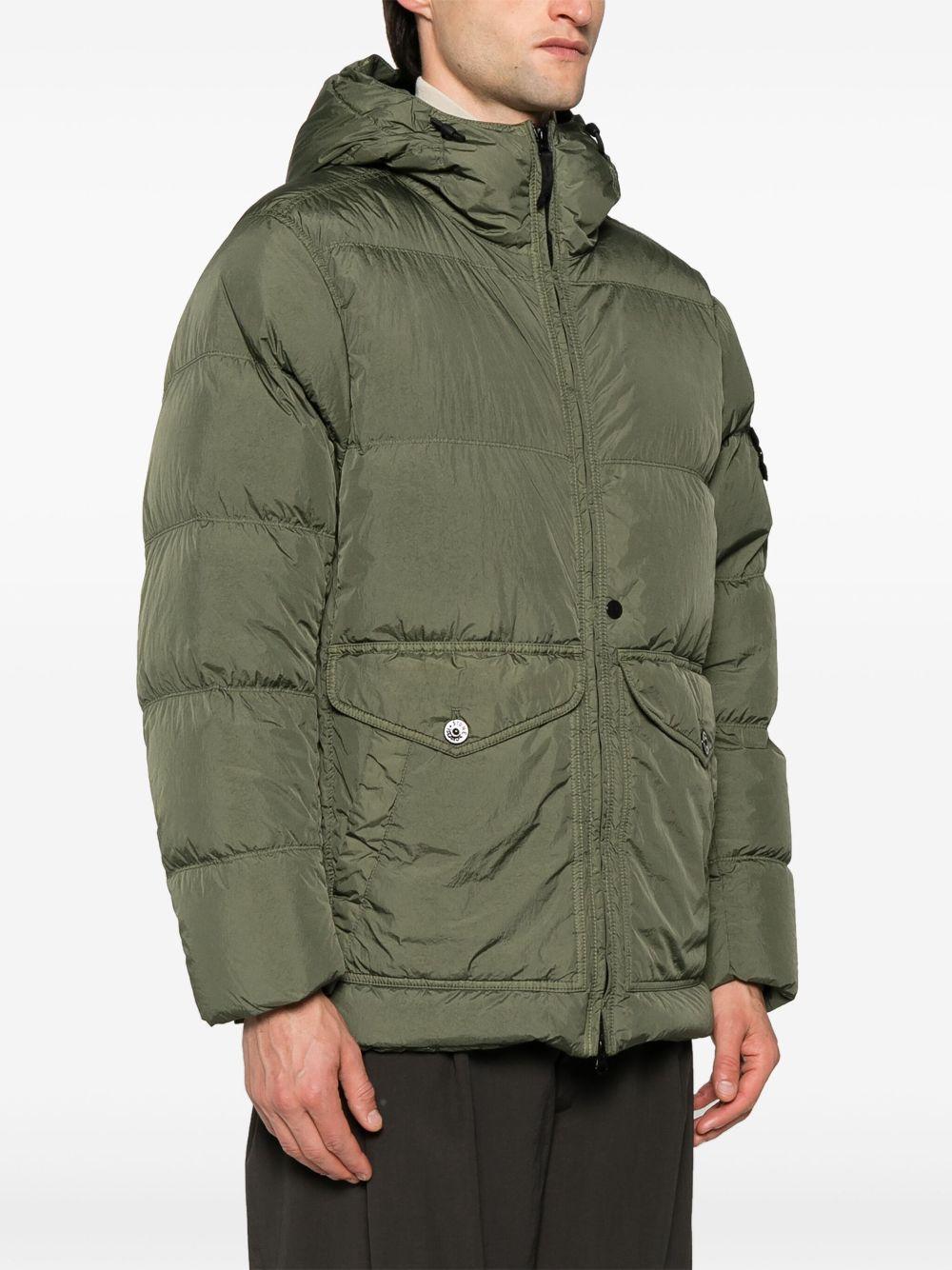 STONE ISLAND Crinkled Hooded Puffer Coat In Green Product Image