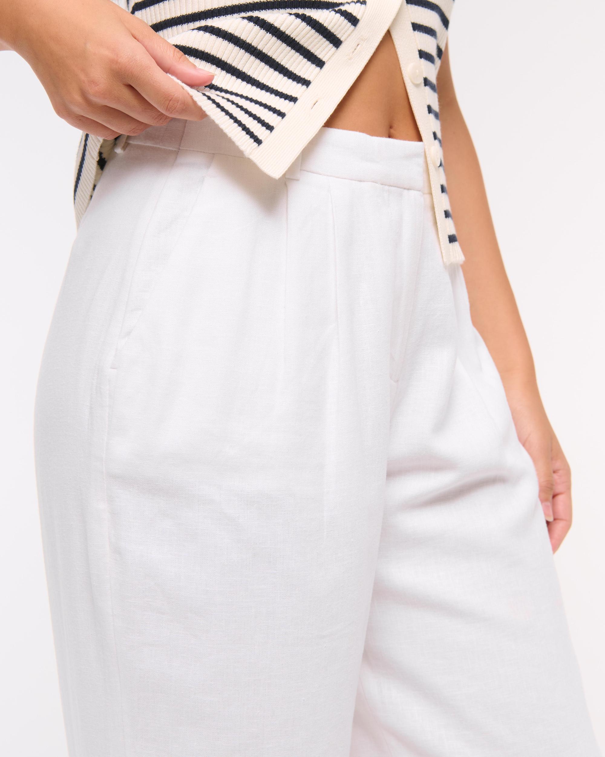 Curve Love A&F Sloane Low Rise Tailored Linen-Blend Pant Product Image