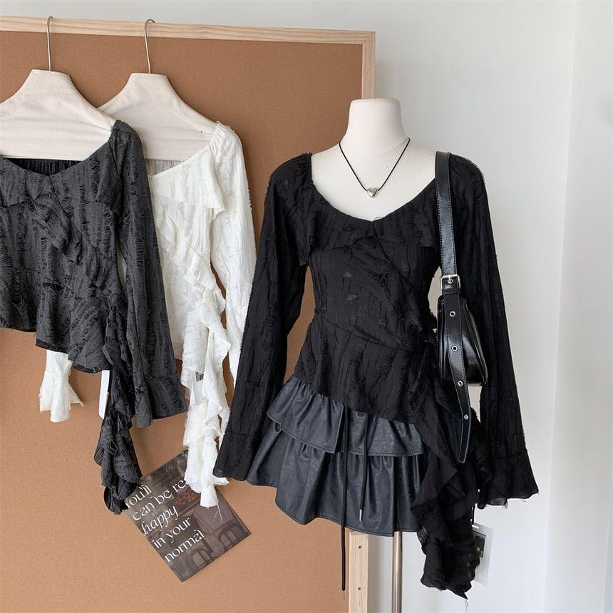 Long-Sleeve Scoop Neck Plain Ruffle Trim Asymmetrical Top Product Image