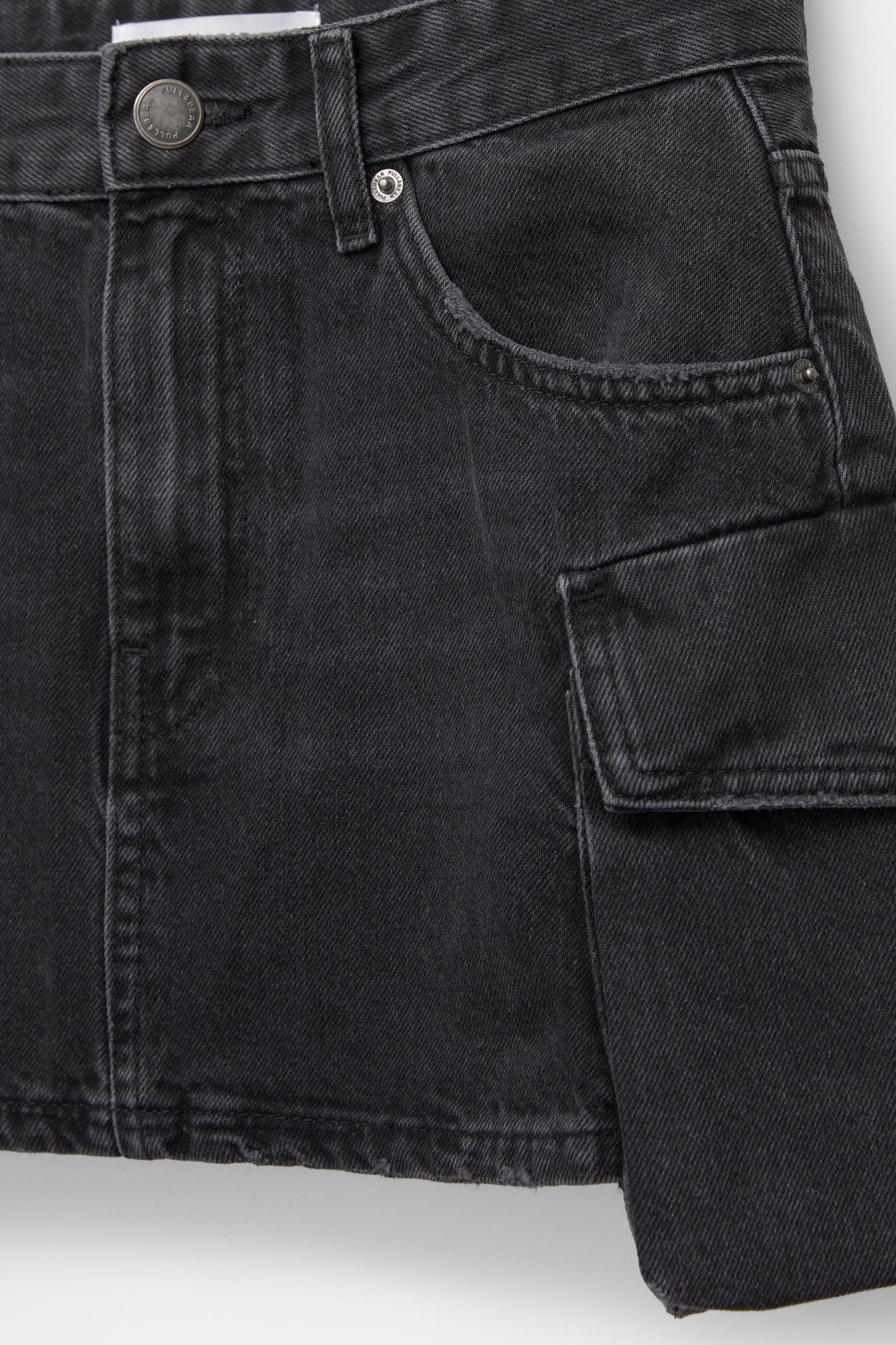 Denim cargo mini skirt Product Image