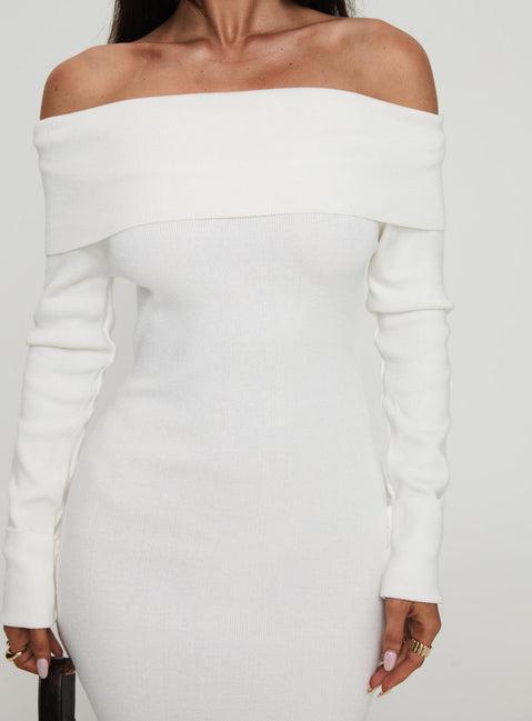 Celestara Off The Shoulder Maxi Dress White Product Image