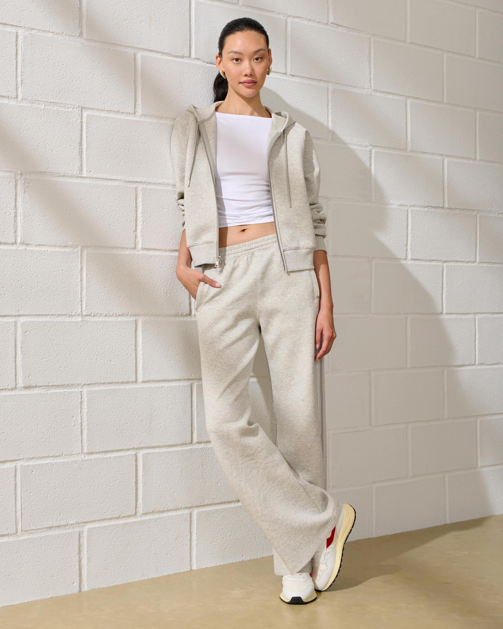 Abercrombie & Fitch | Authentic American clothing since 1892 Product Image
