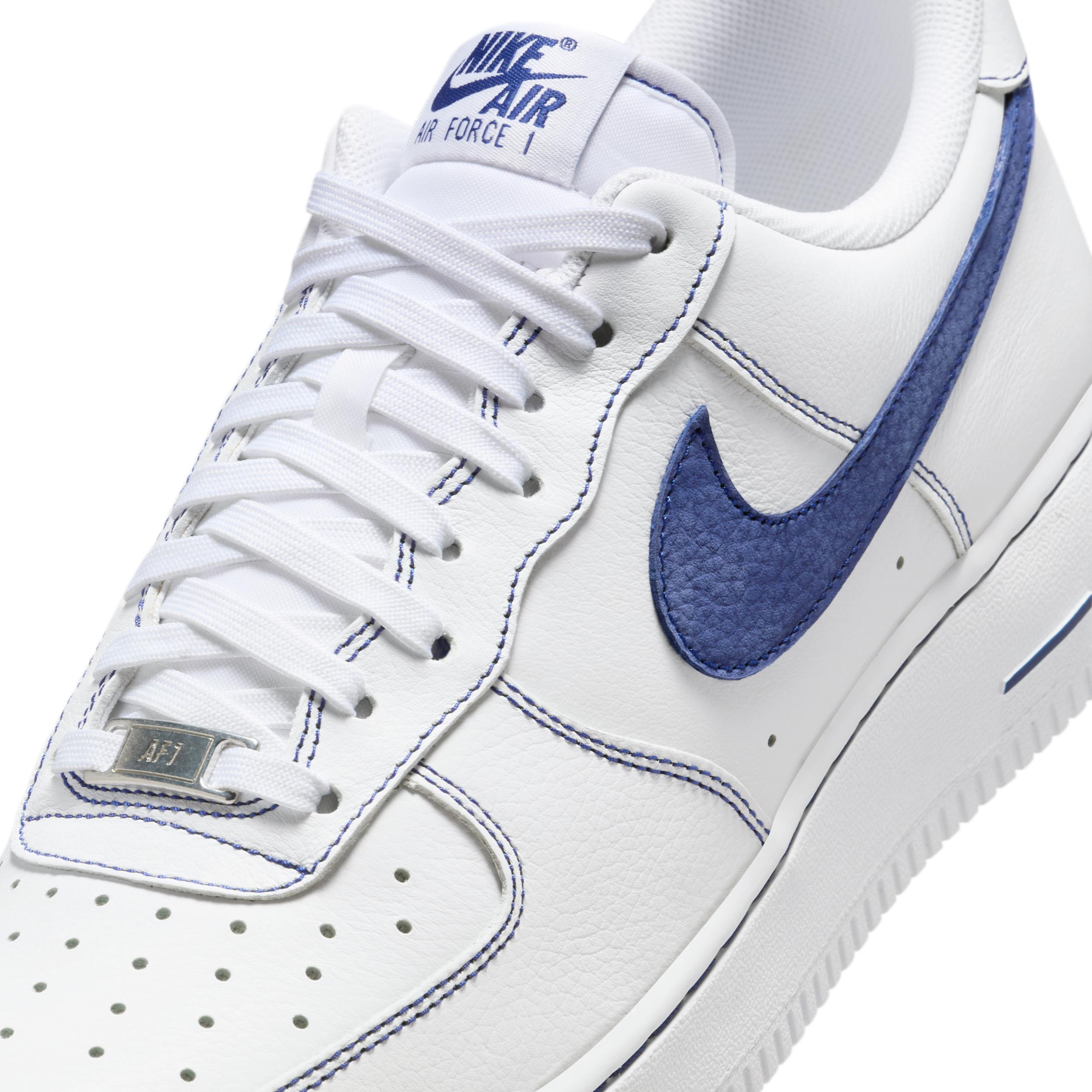 Nike Men's Air Force 1 '07 LV8 Shoes Product Image