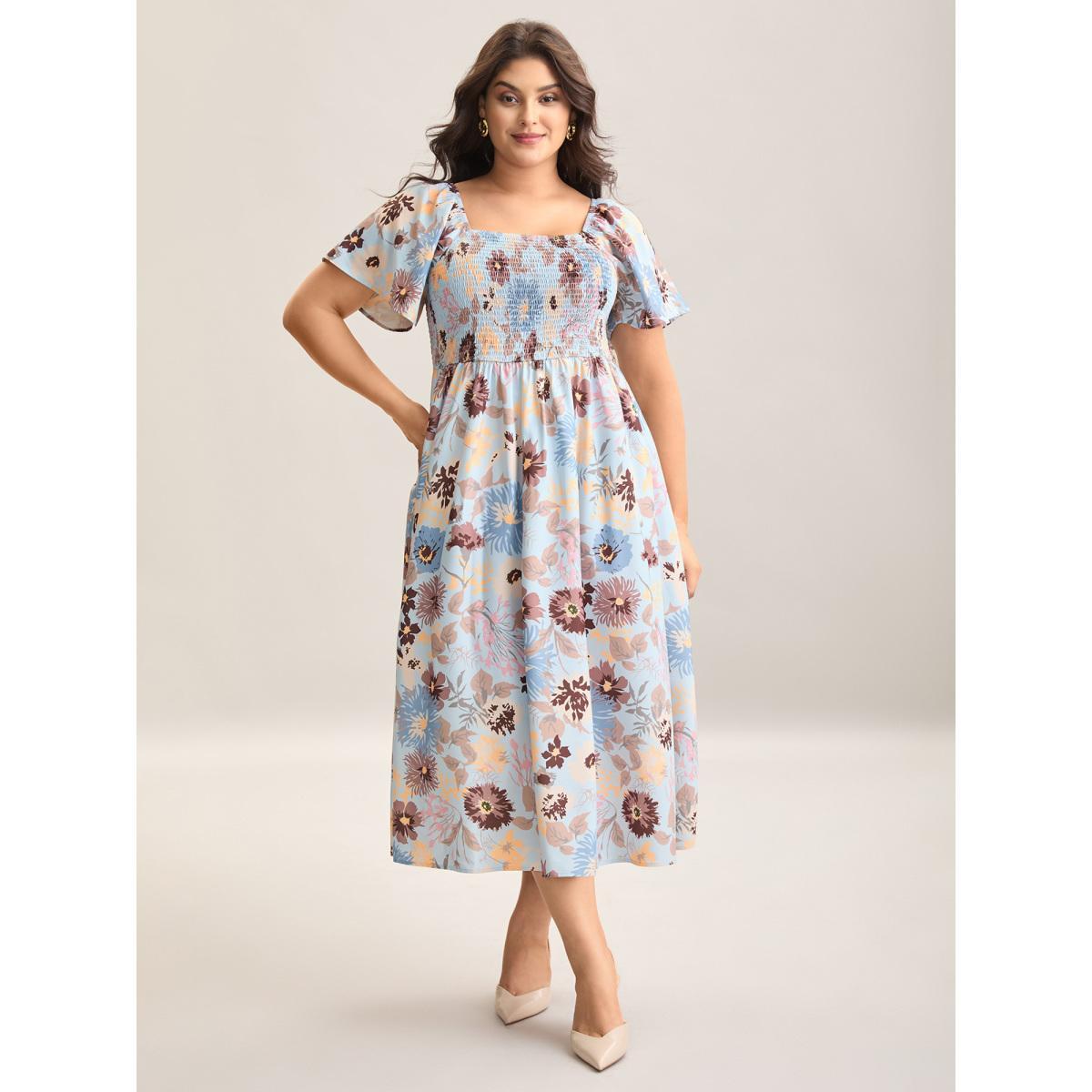 Plus Size Floral Shirred Square Neck Pocket Midi Dress Skyblue Women Elegant Non Square Neck Short sleeve Curvy Midi Dress BloomChic 26/4X Product Image
