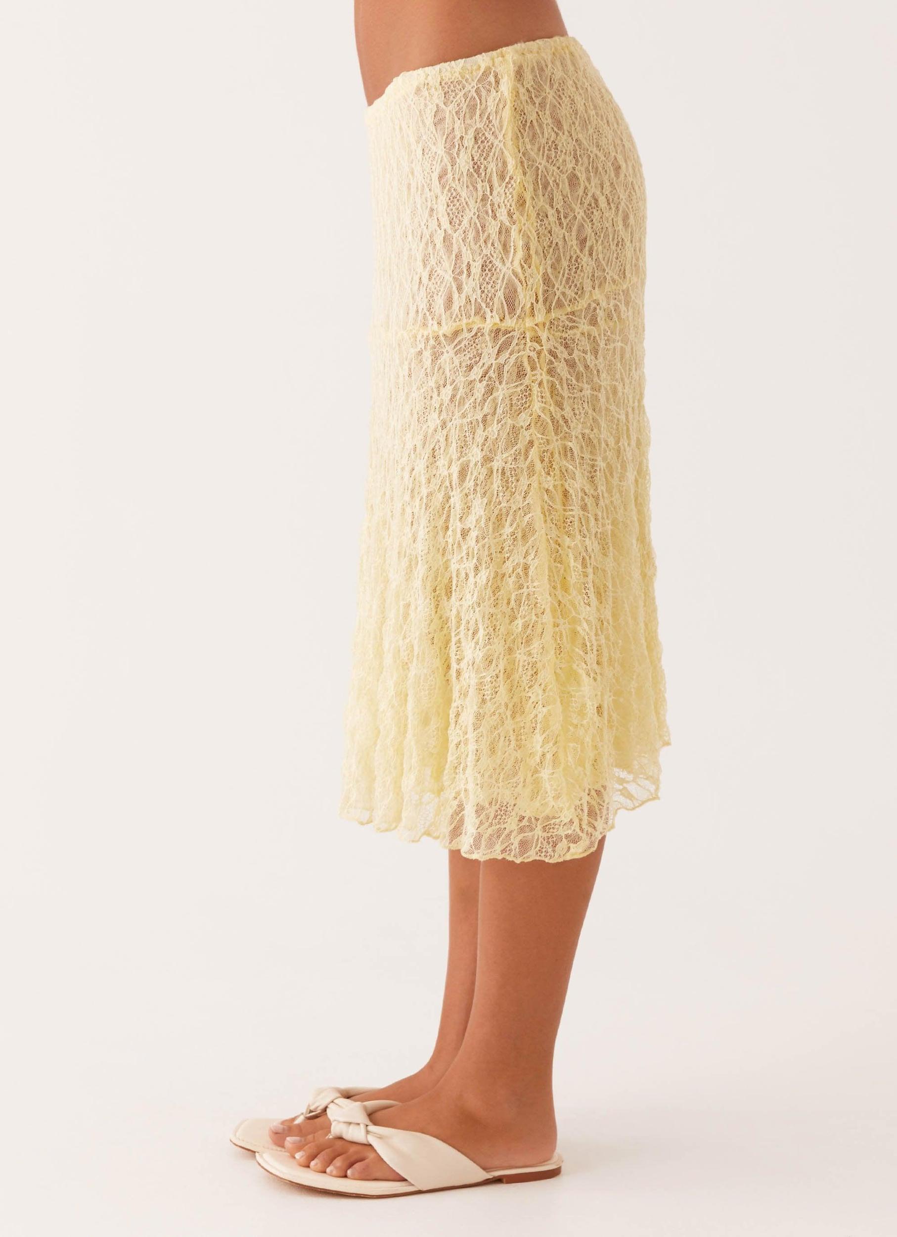 Dalila Beaded Tie Back Top - Pink Lily Product Image