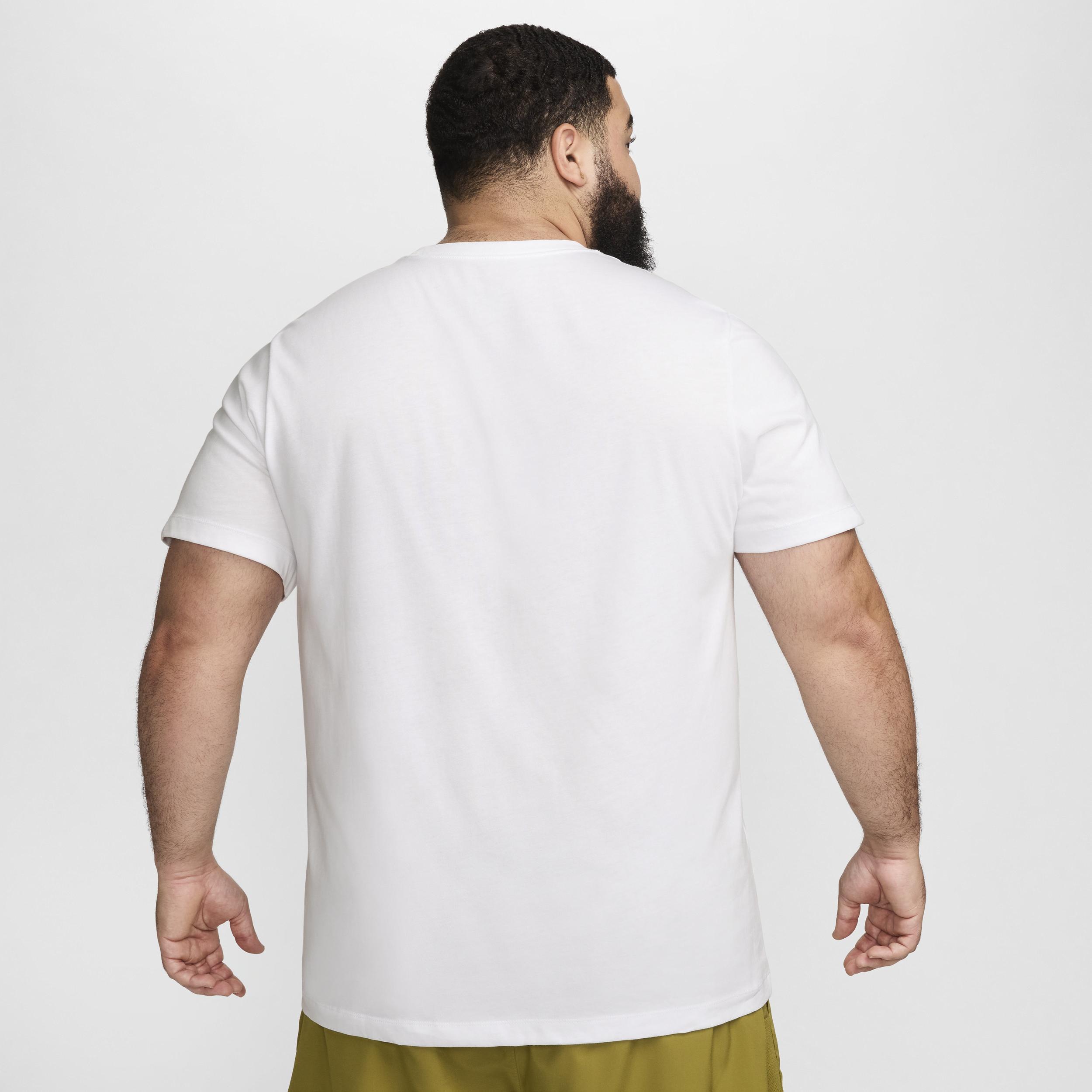 Nike Men's Fitness T-Shirt Product Image
