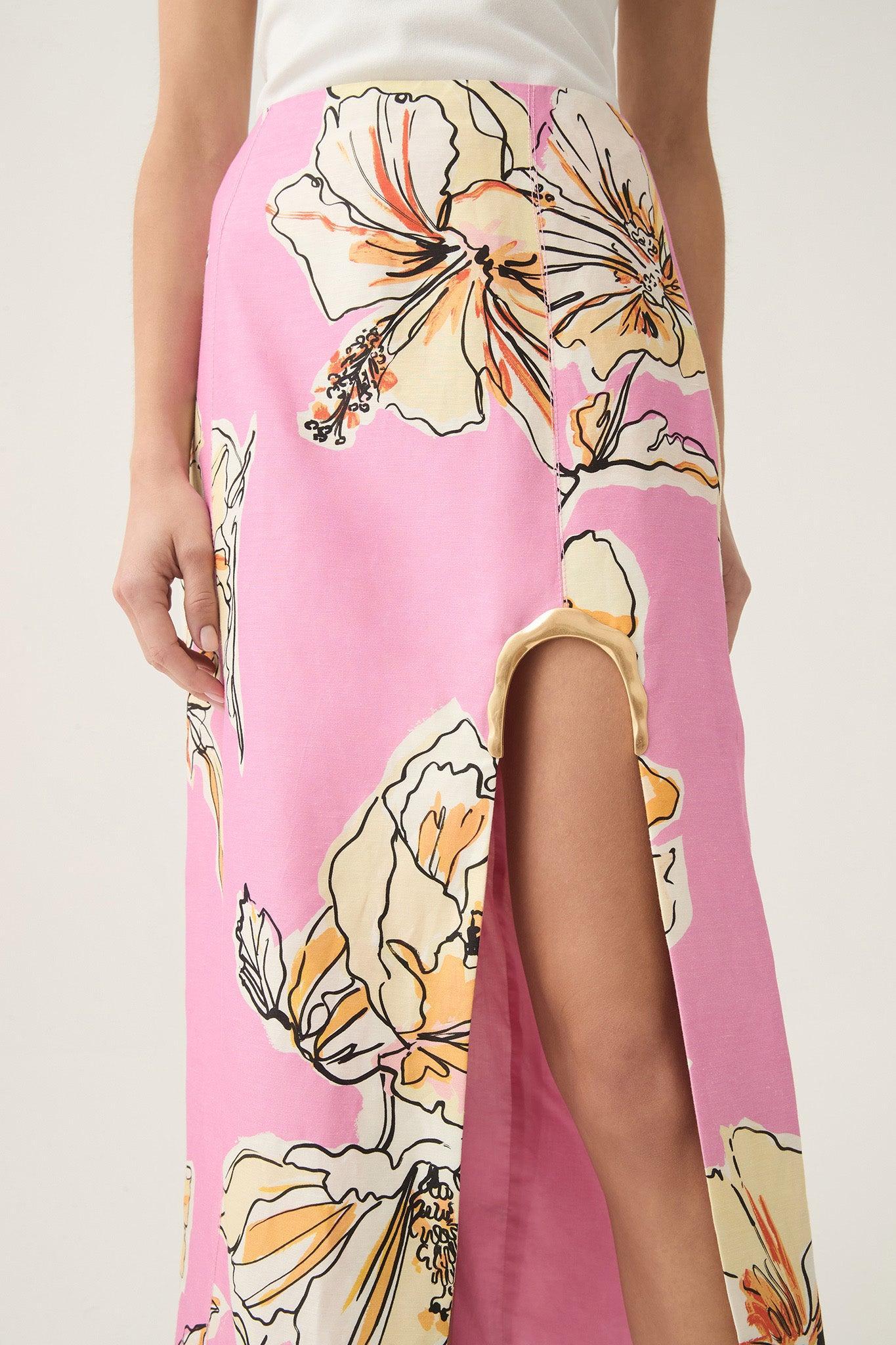 Romantica Short Product Image