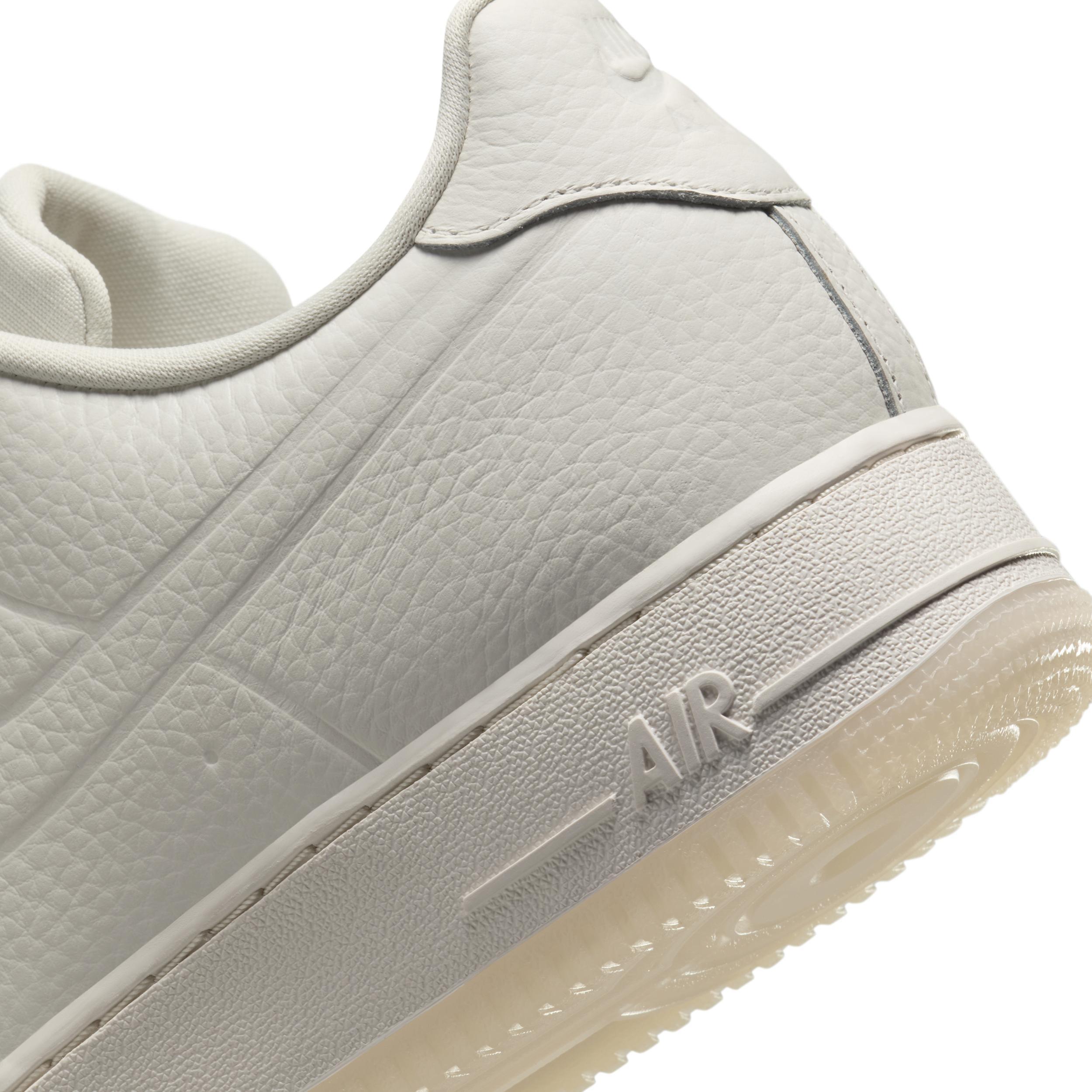 Mens Nike Air Force 1 07 Pro Tech Low Casual Shoes Product Image