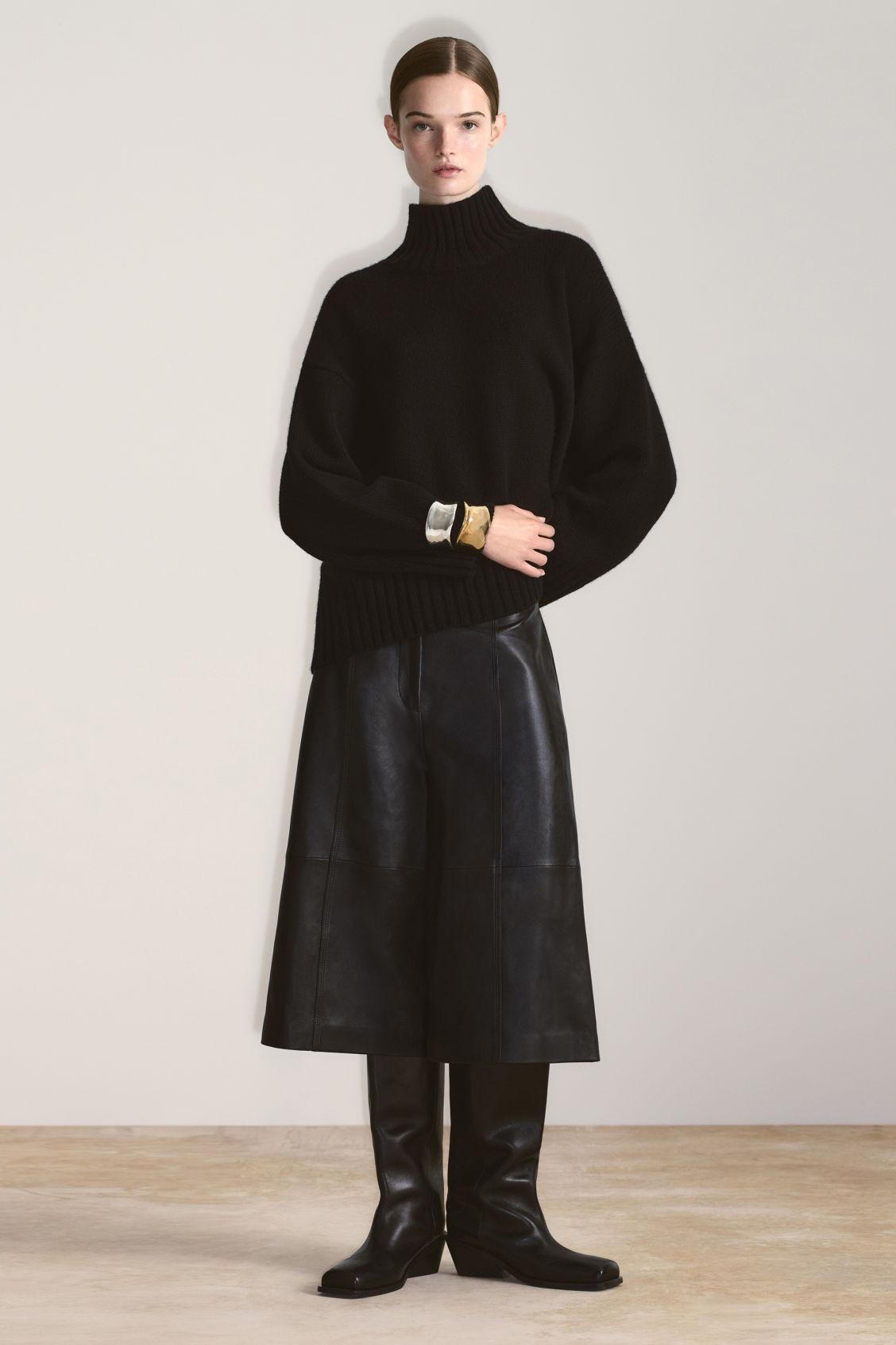CHUNKY PURE CASHMERE TURTLENECK SWEATER Product Image
