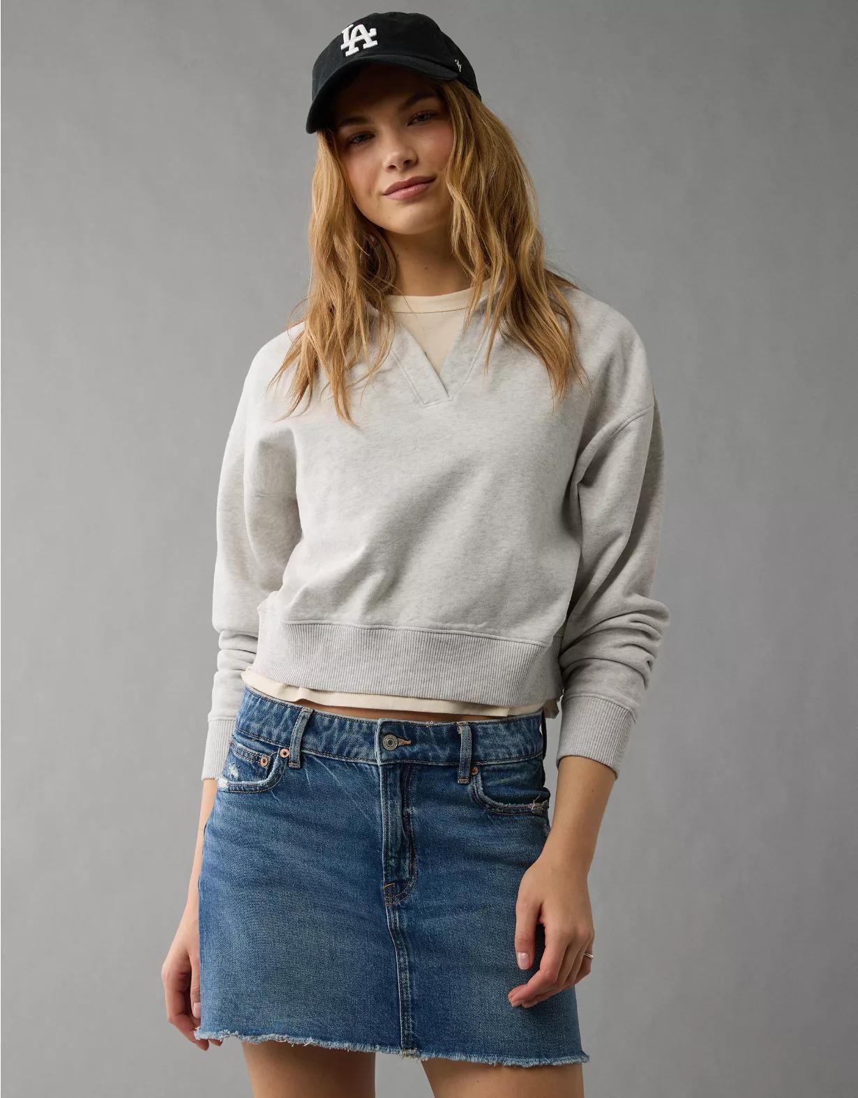 AE Cropped Polo Sweatshirt Product Image