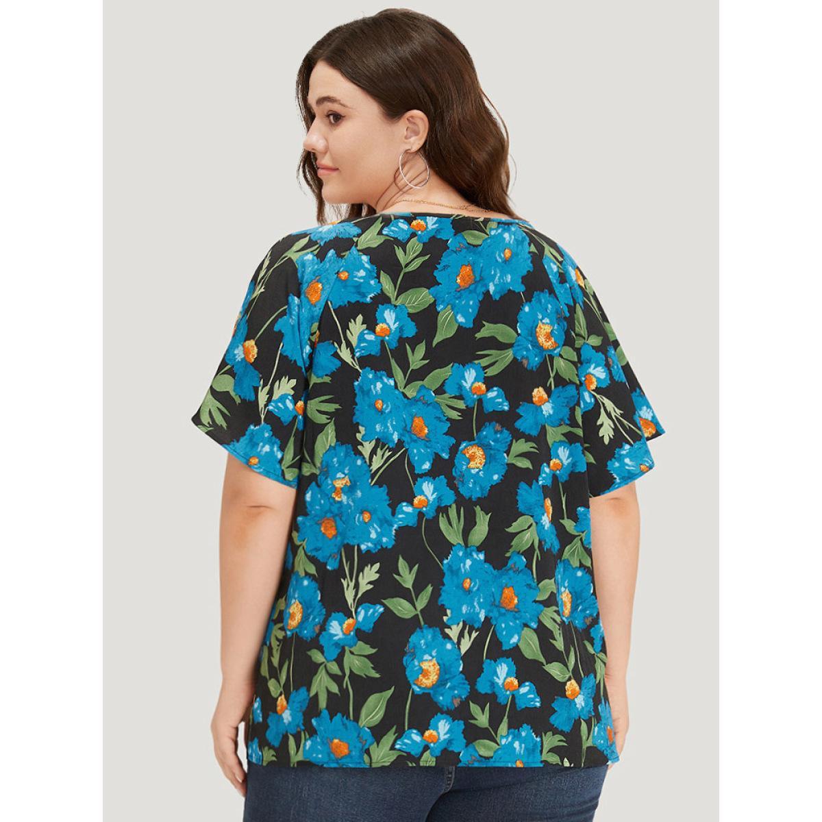 Plus Size Black Floral Print Raglan Sleeve Pleated Flutter Blouse Women Glamour Short sleeve Round Neck Going out Blouses BloomChic 14-16/1X Product Image