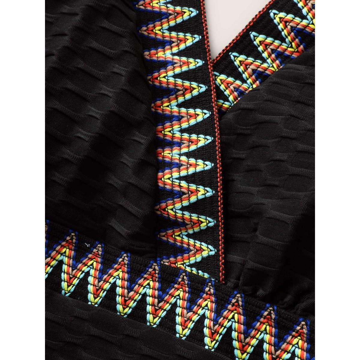 Plus Size Contrast Webbing Wrap One Piece Swimsuit Women's Swimwear Black Beach Woven ribbon&lace trim Curve Bathing Suits High stretch One Pieces BloomChic 26/4X Product Image