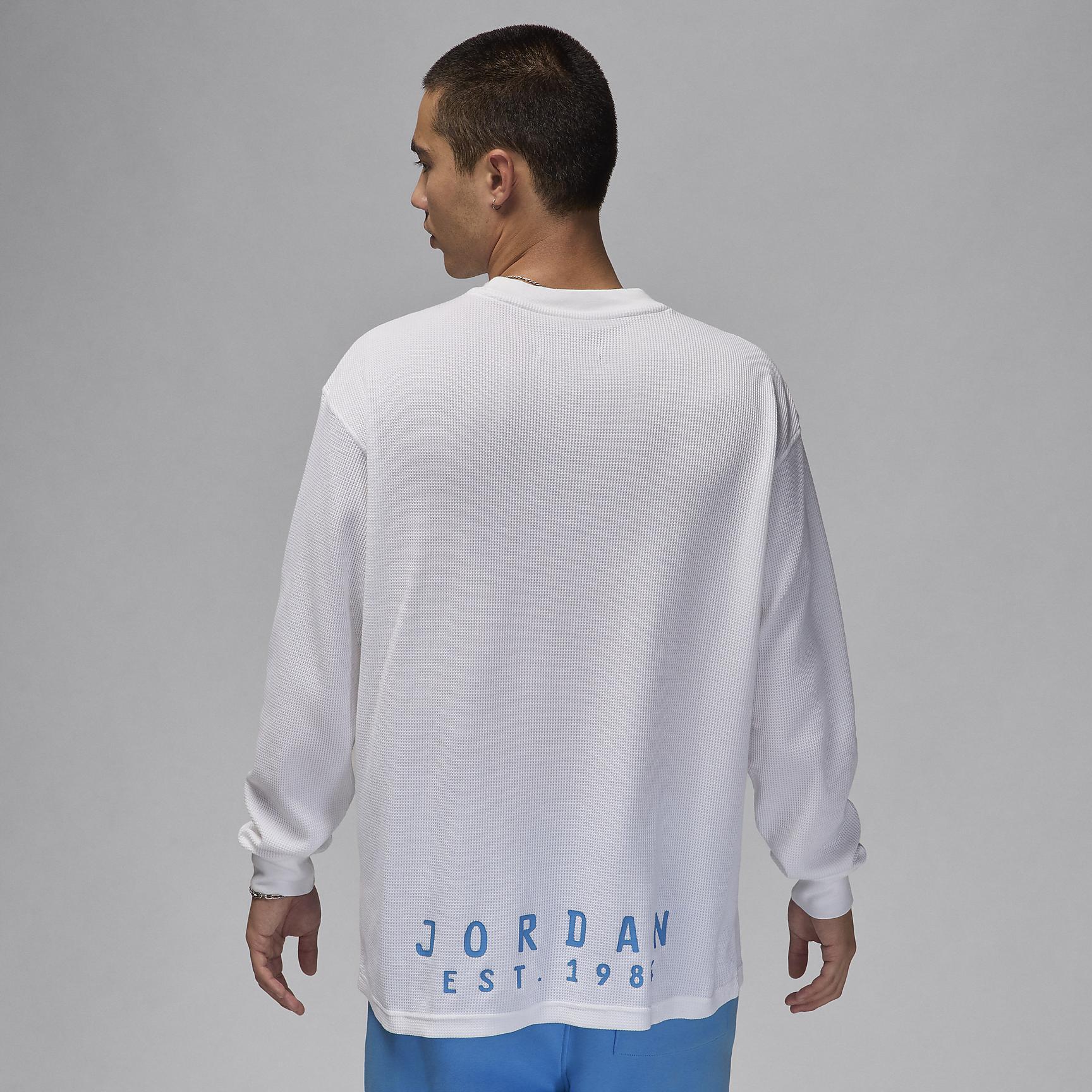 Jordan Essentials Men's Long-Sleeve Top Product Image