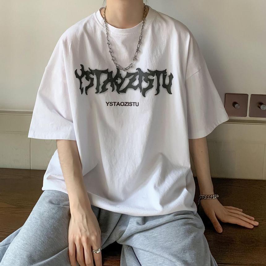 Short-Sleeve Crew Neck Washed Lettering T-Shirt Product Image