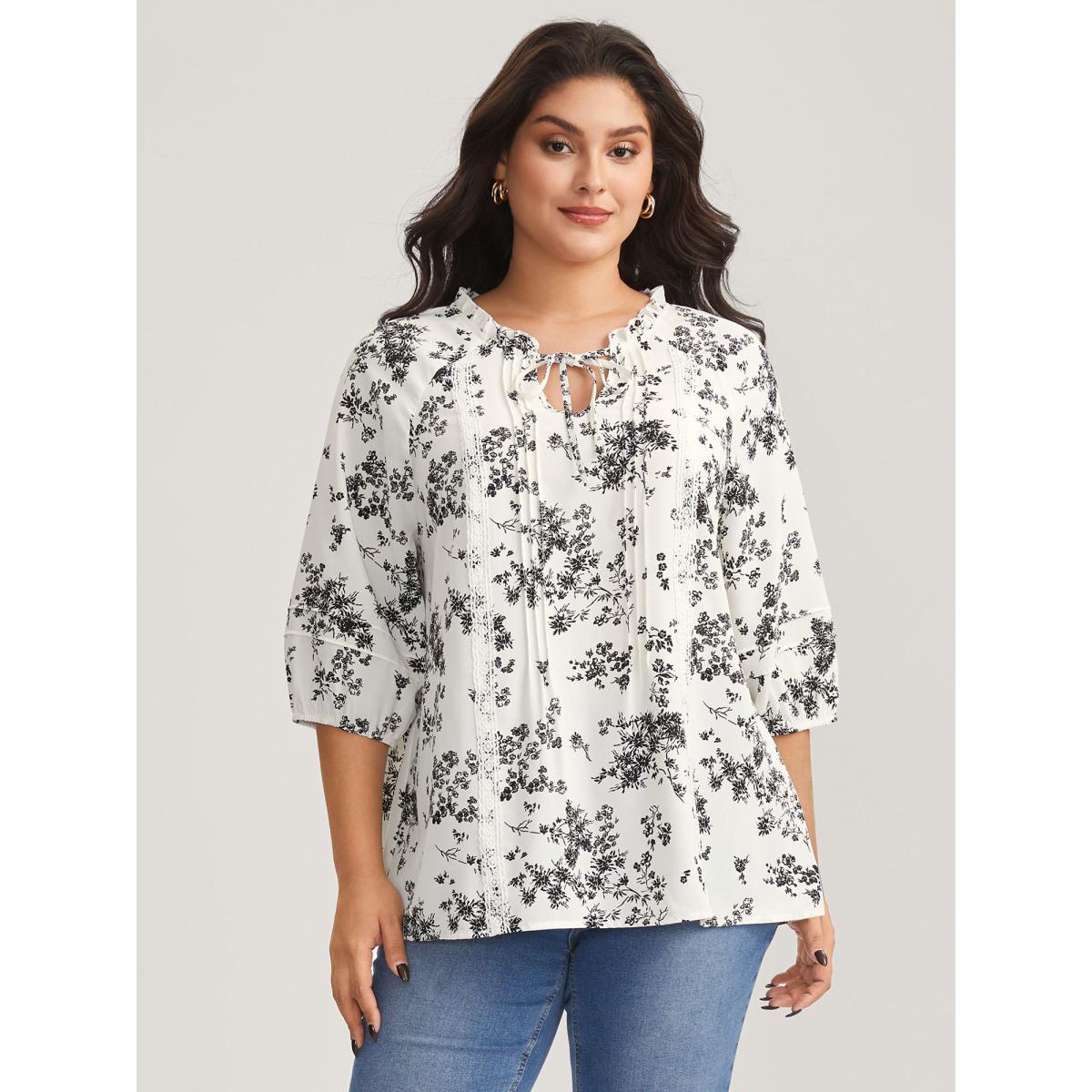Plus Size Originalwhite Floral Print Plicated Detail Blouse Women Elbow-length sleeve Notched collar Everyday-Elegant Blouses BloomChic 10/M Product Image