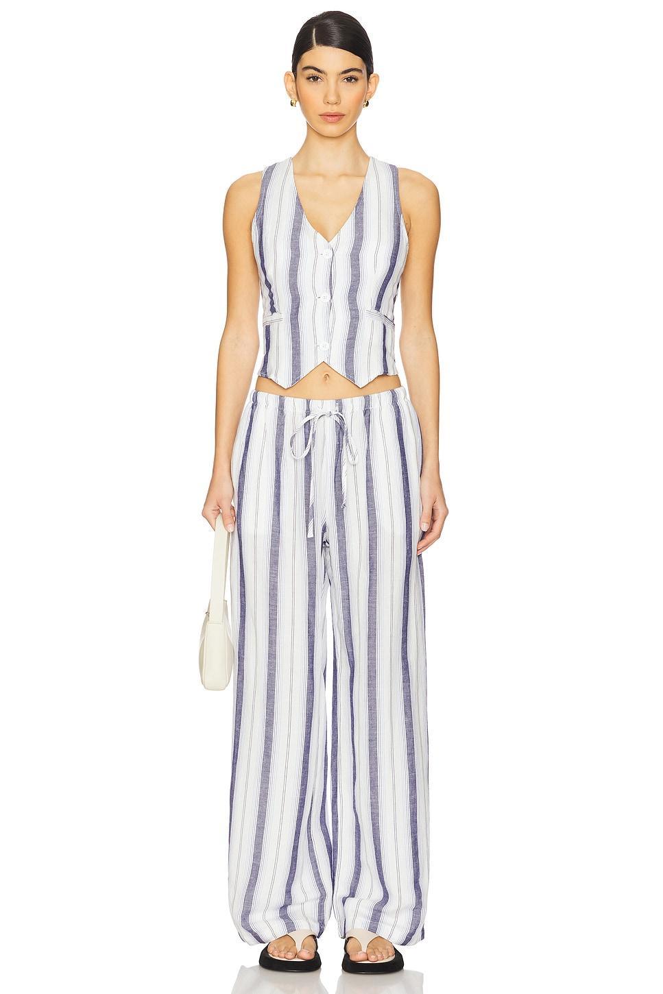 Cinch Back Vest Bella Dahl Product Image