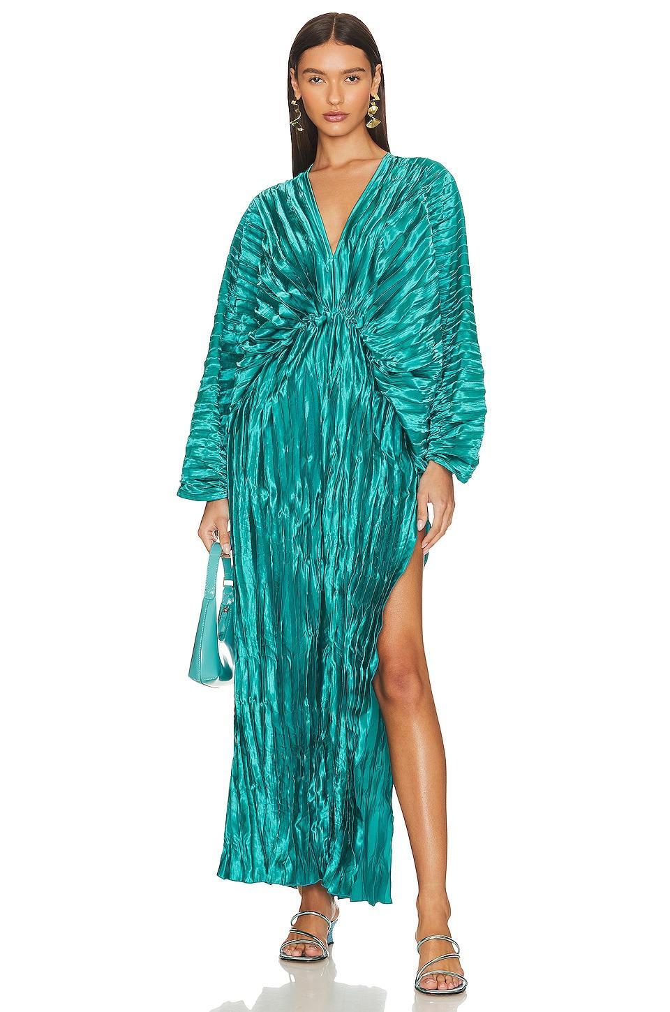 De Luxe Gown Product Image