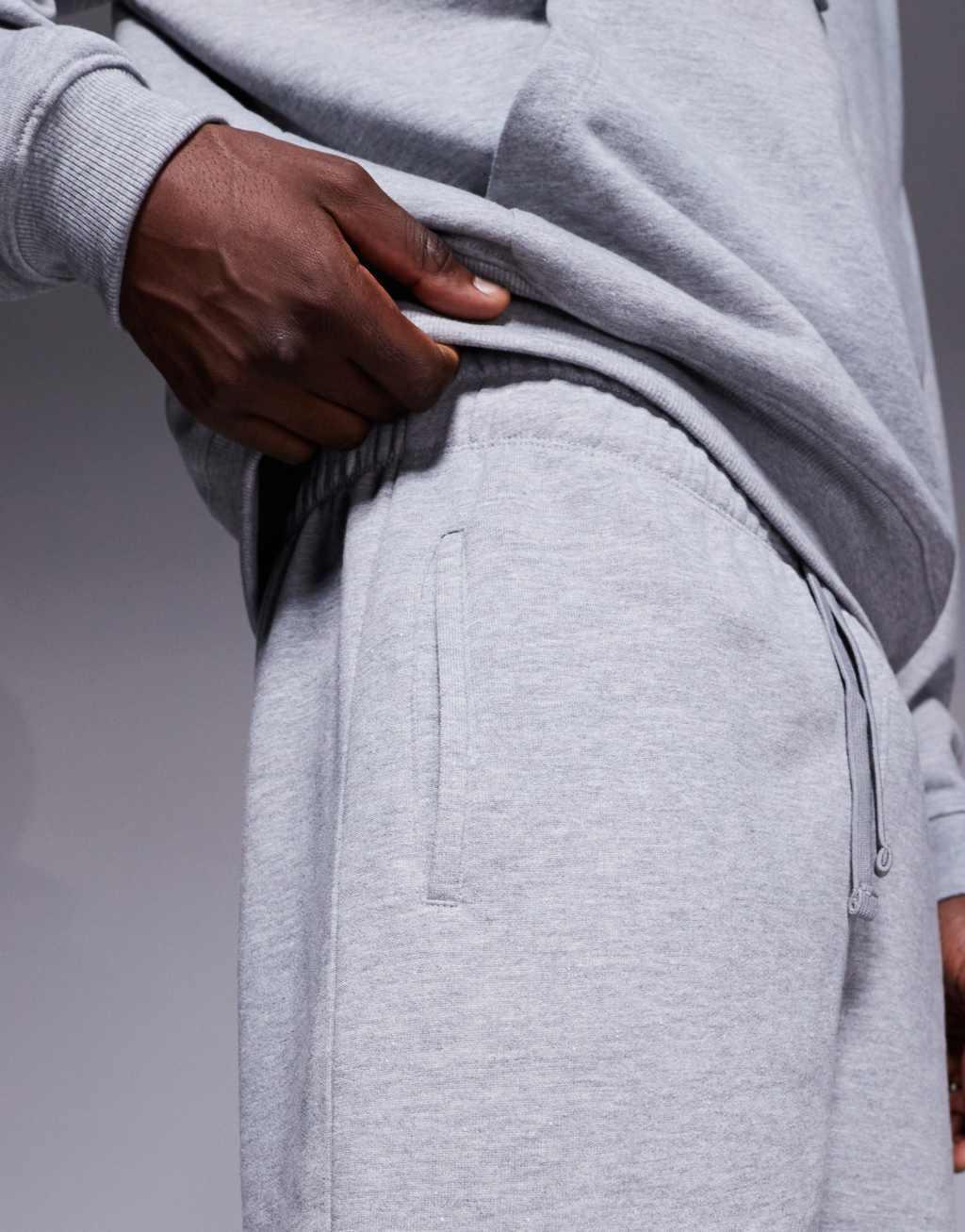 4505 Icon 7 inch quick dry heavyweight training sweatshirt fabric shorts in heather gray  Product Image