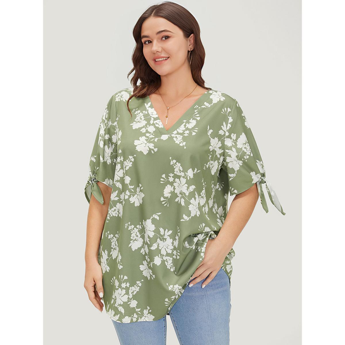 Plus Size Mint Floral Knot Sleeve V Neck Blouse Women Elegant Short sleeve V-neck Dailywear Blouses BloomChic 12/L Product Image