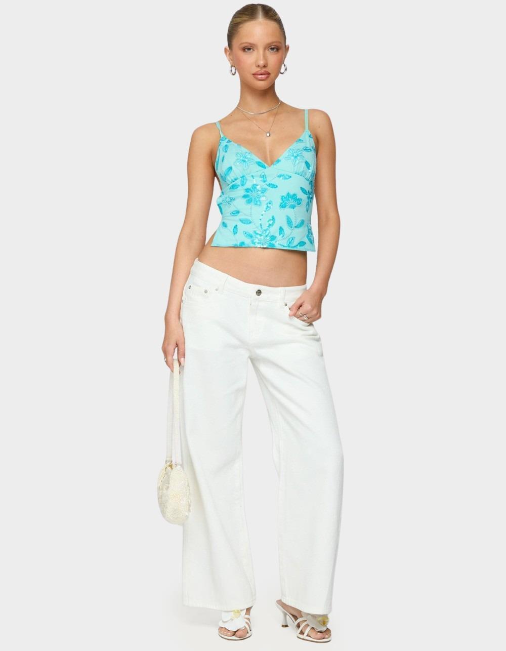 EDIKTED Petite Roman Low Rise Slouchy Jeans - WHITE Product Image
