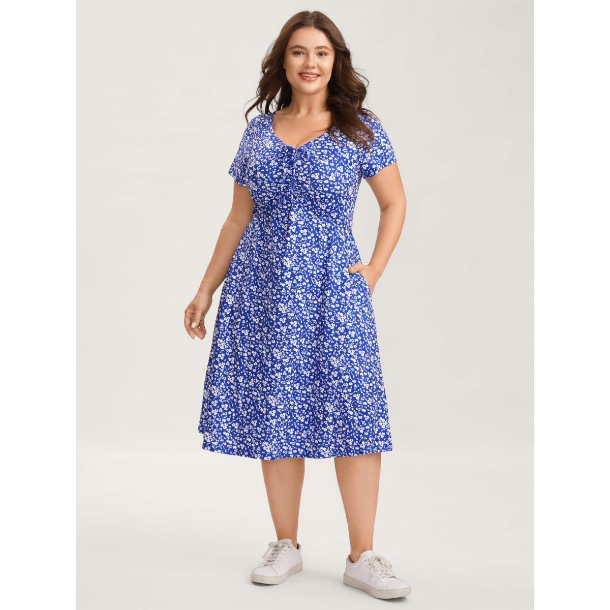 Plus Size Ditsy Floral Elastic Waist Knot Drawstring Dress Navy Women Casual Non V-neck Short sleeve Curvy Midi Dress BloomChic 22-24/3X Product Image