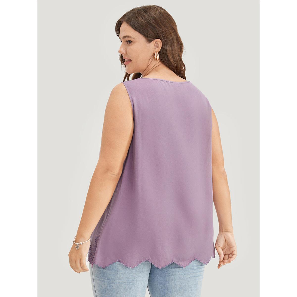 Plus Size Plain Embroidered Scalloped Trim Tank Top Women Mauve Elegant Embroidered Round Neck Dailywear Tank Tops Camis BloomChic 10/M Product Image