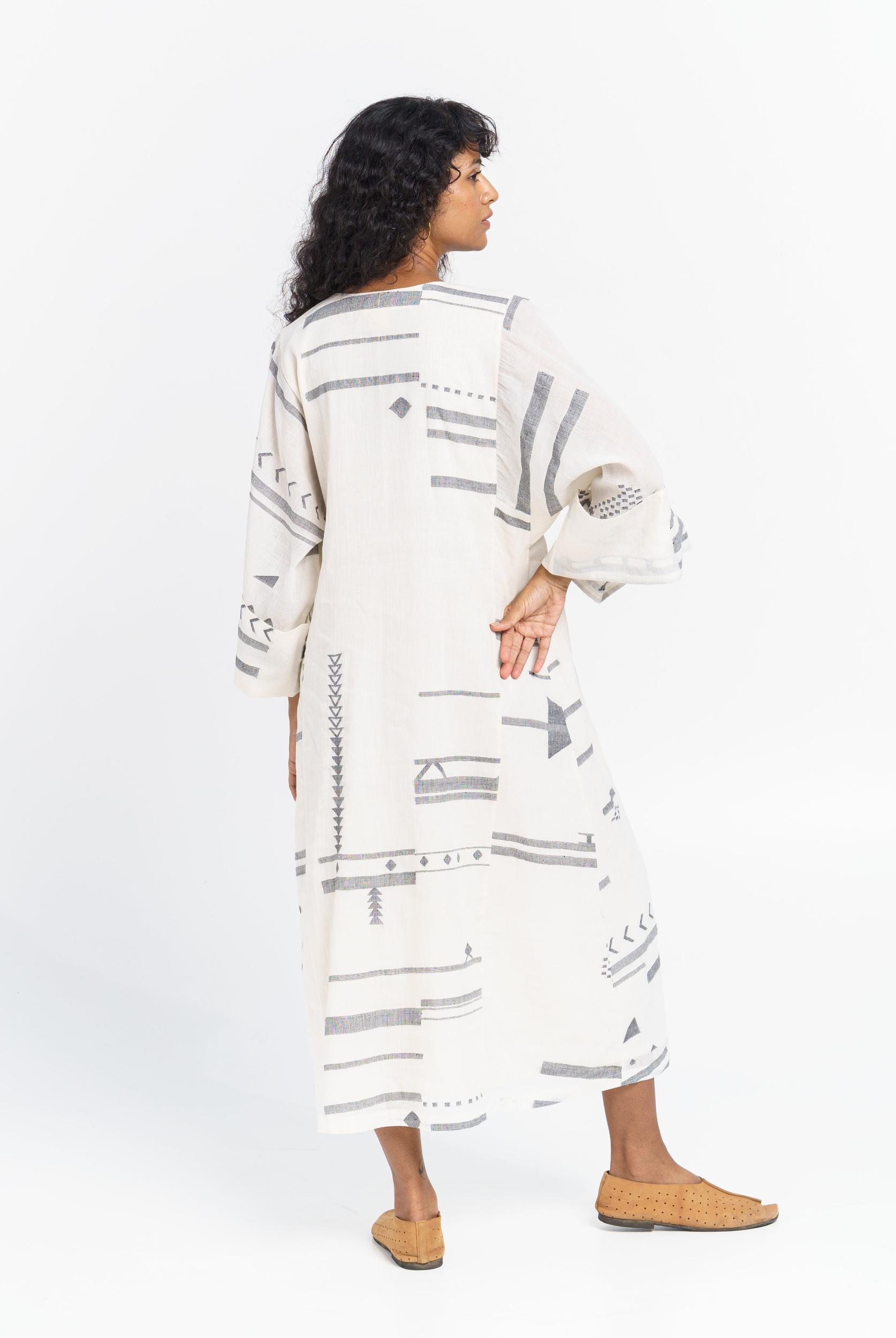 Oversized sleeve straight-cut dress Product Image
