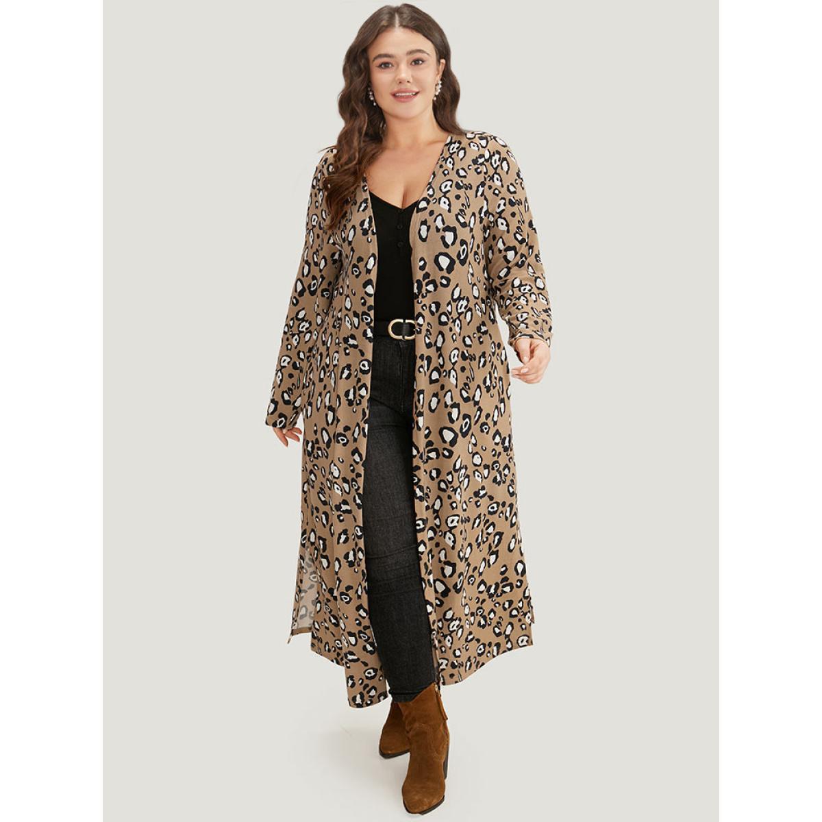 Plus Size Leopard Print Split Hem Pocket Kimono Women Tan Casual Printed Pocket Dailywear Kimonos BloomChic 14-16/1X Product Image