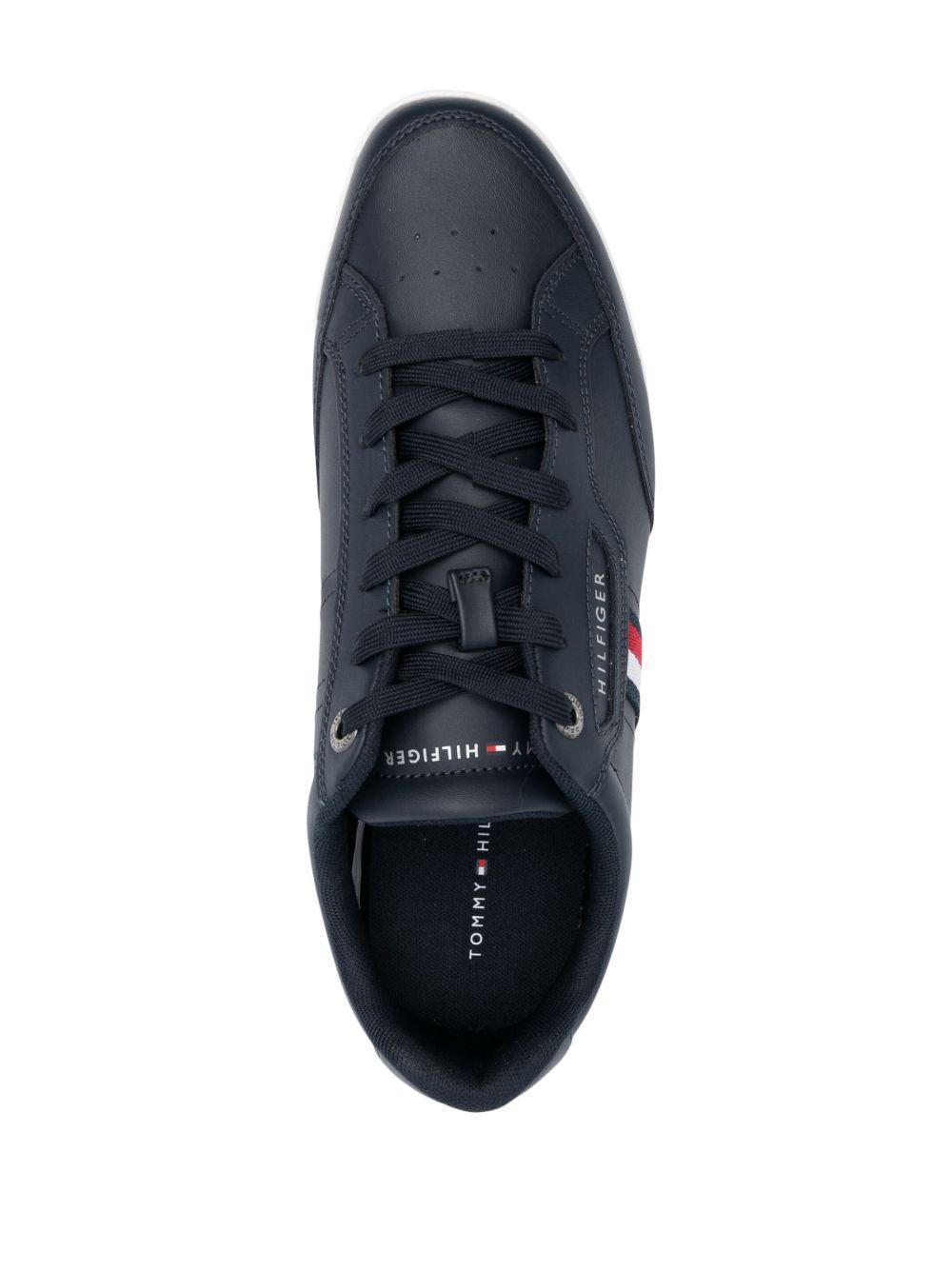 logo-print low-top sneakers  Product Image