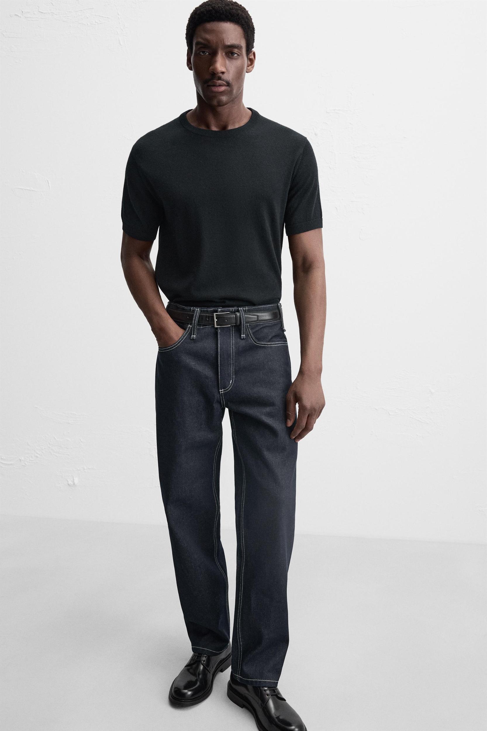 STRAIGHT FIT TOPSTITCHED JEANS Product Image