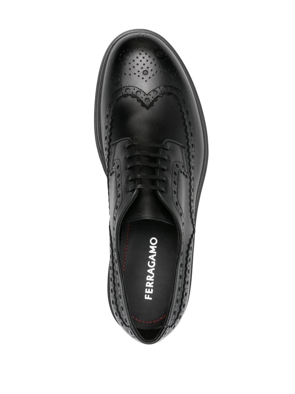 leather brogues Product Image