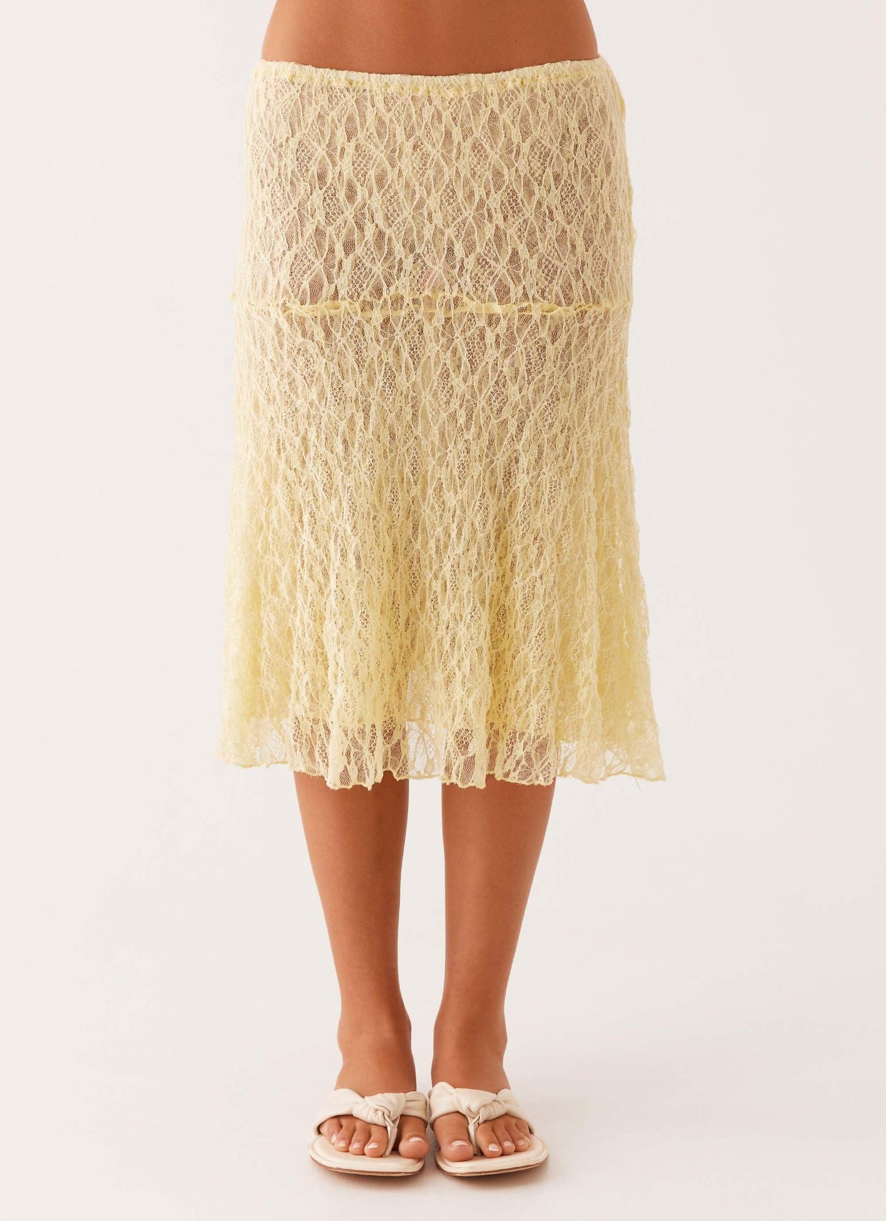 Dalila Beaded Tie Back Top - Pink Lily Product Image
