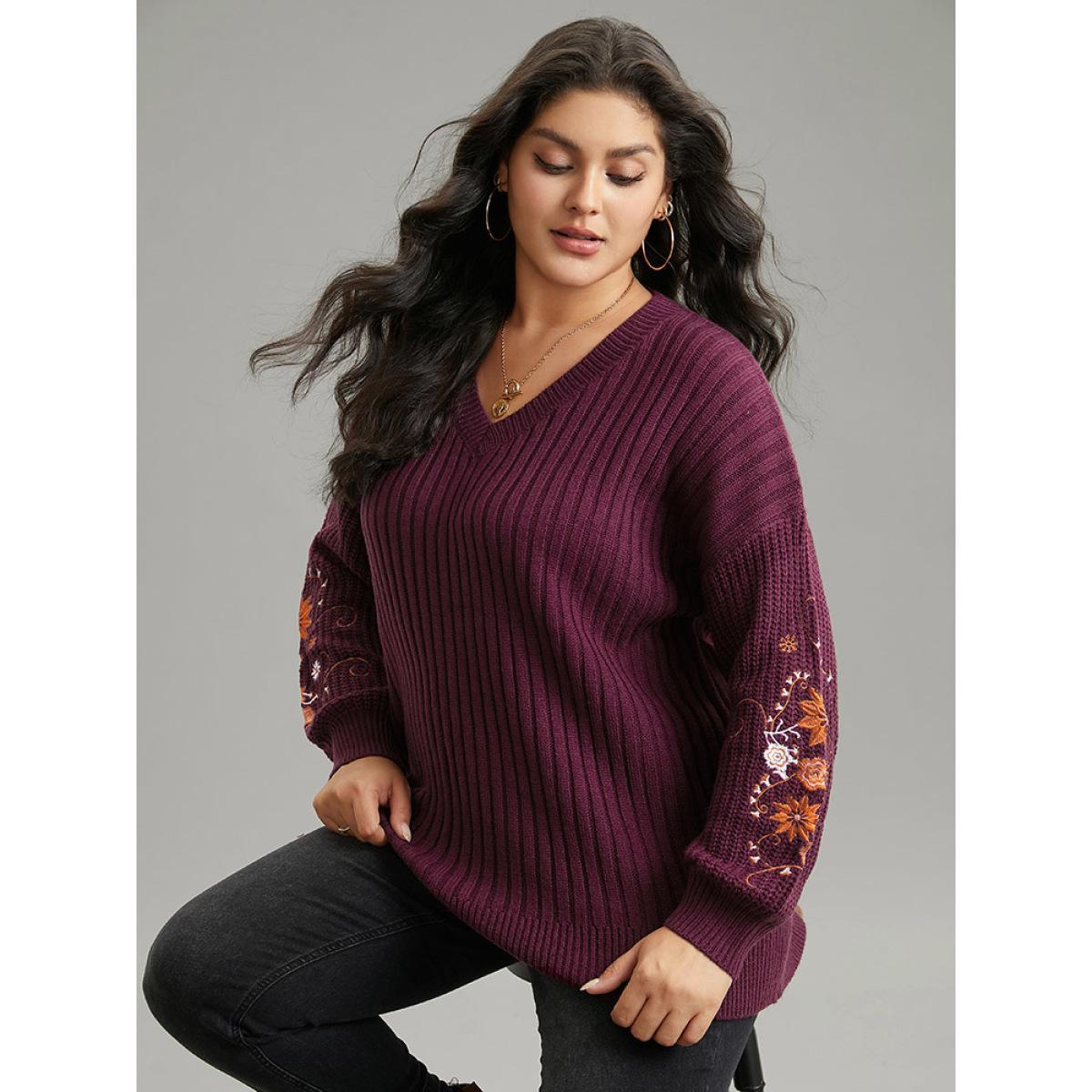 Plus Size Floral Embroidered Plisse Drop Shoulder Pullover Burgundy Women Casual Loose Long Sleeve V-neck Dailywear Pullovers BloomChic 10/M Product Image