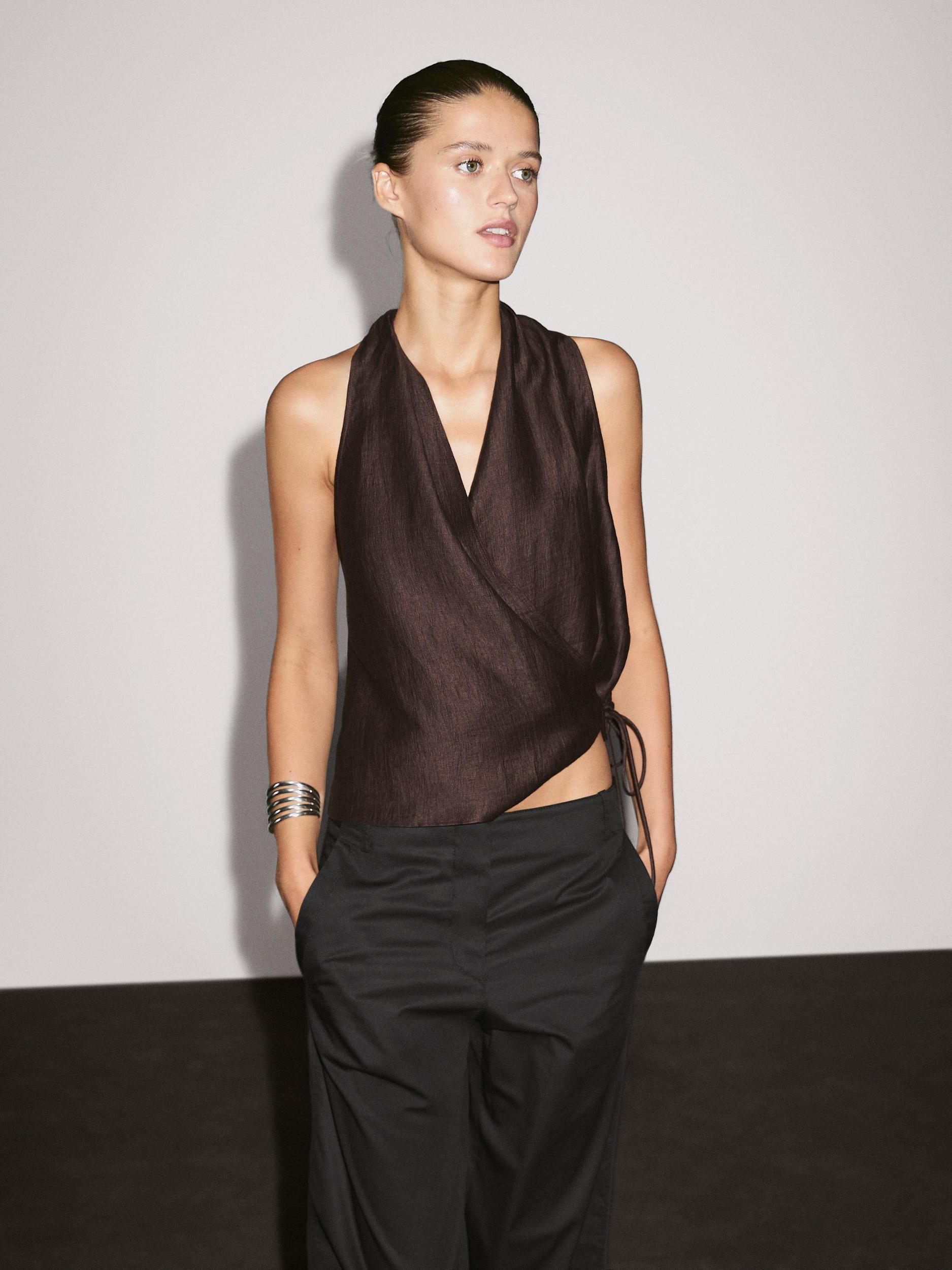 100% cotton mid-rise straight-leg trousers Product Image