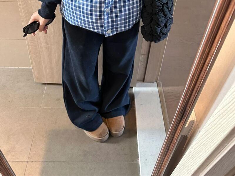 Stand Collar Plaid Button Puffer Vest Product Image