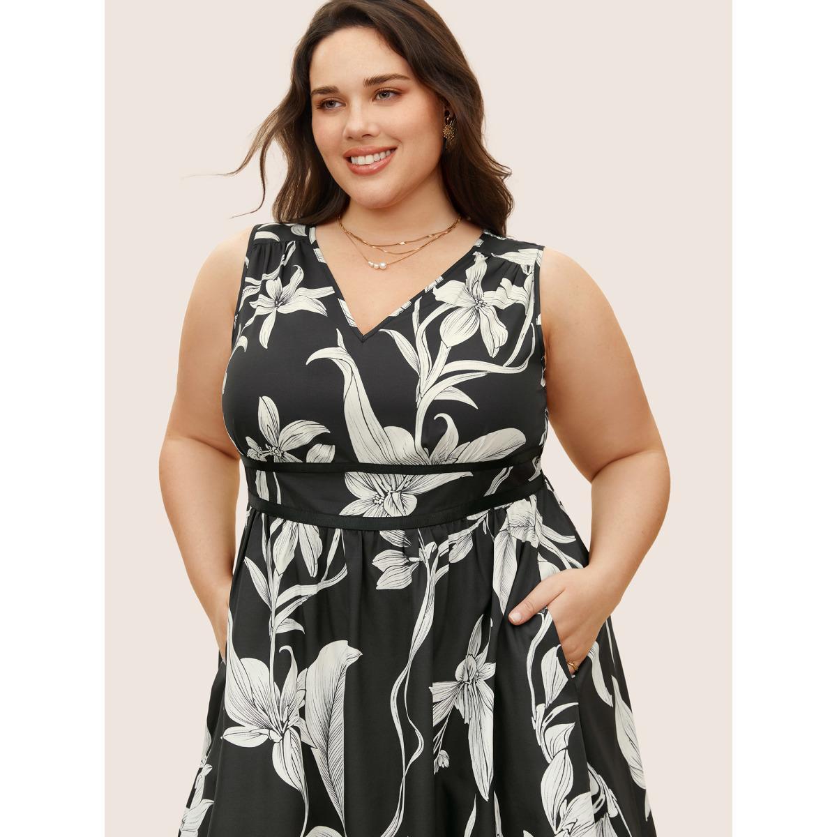 Plus Size Floral Print Gathered Pocket Tank Dress Black Women Casual Pleated V-neck Sleeveless Curvy BloomChic 28/5X Product Image
