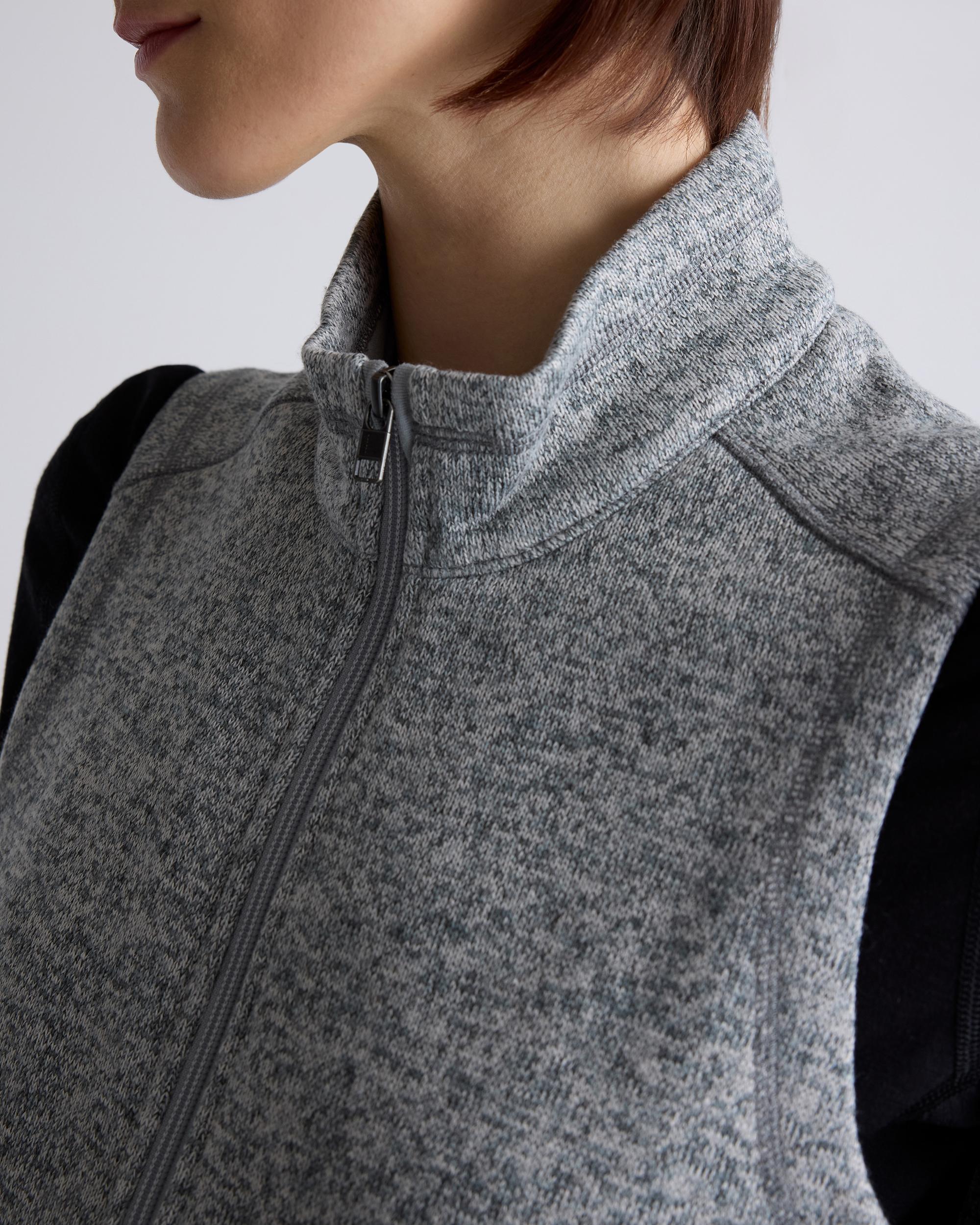 Quince | Women's Sweater-Knit Fleece Full-Zip Vest Recycled Polyester Product Image