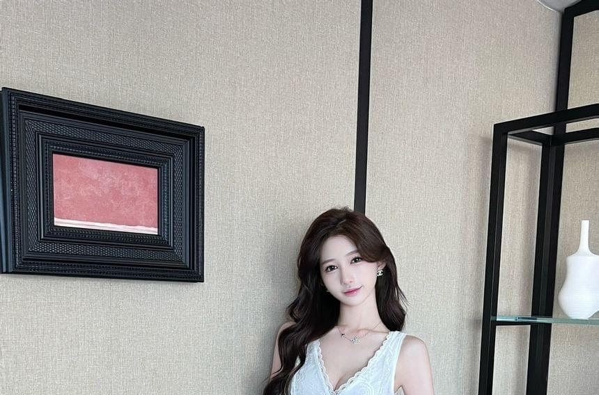 Sleeveless V-Neck Lace Mini A-Line Dress Product Image