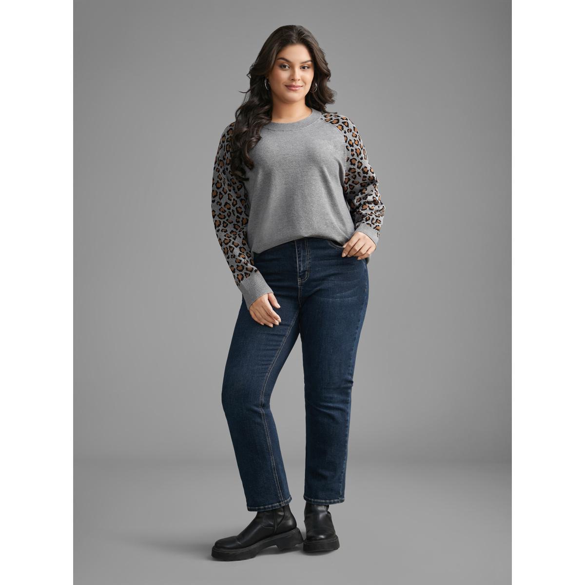 Plus Size Leopard Print Raglan Sleeve Pullover DarkGray Women Casual Loose Long Sleeve Round Neck Everyday Pullovers BloomChic 10/M Product Image
