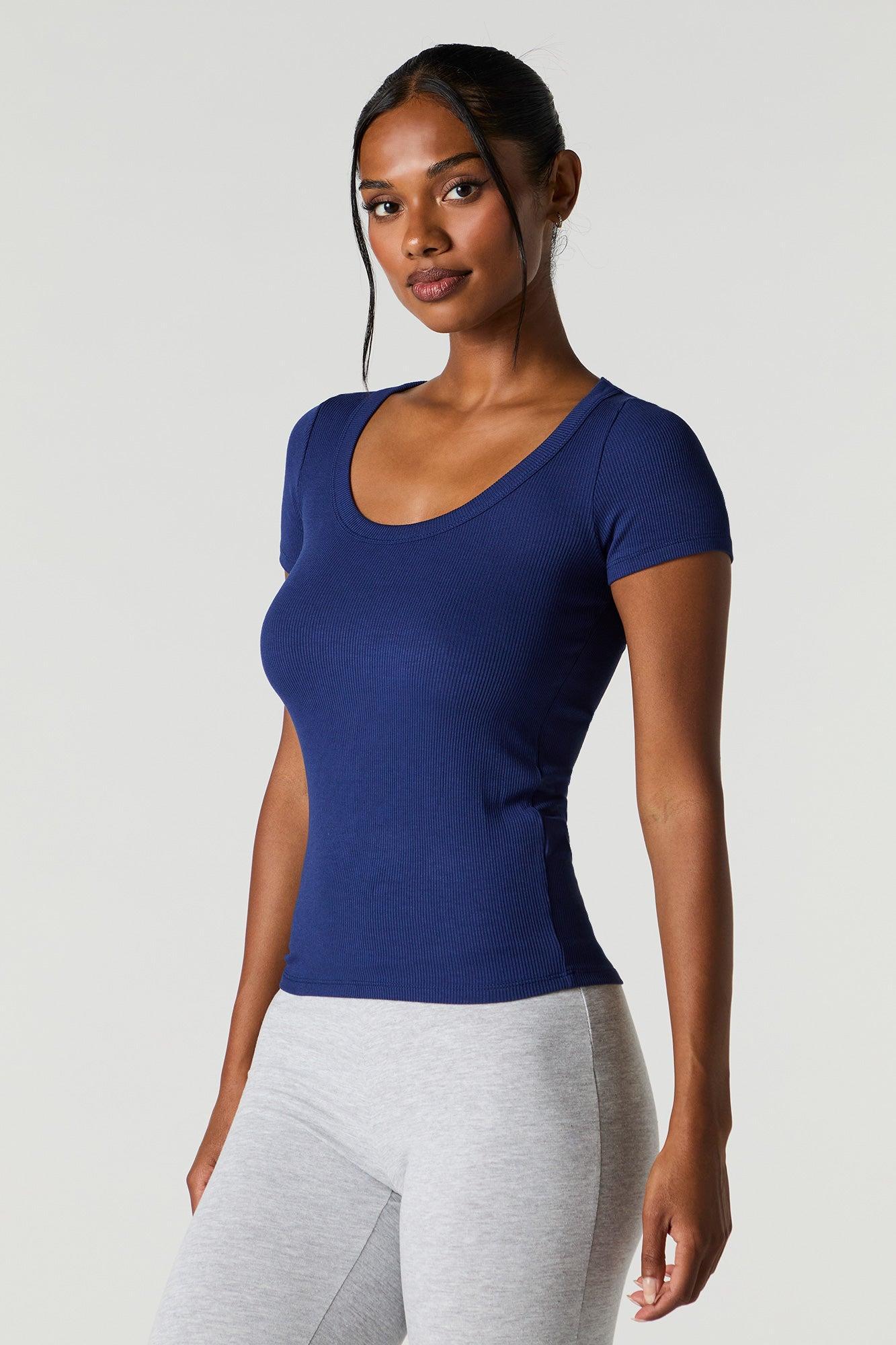 Ribbed Scoop Neck T-Shirt Female Product Image